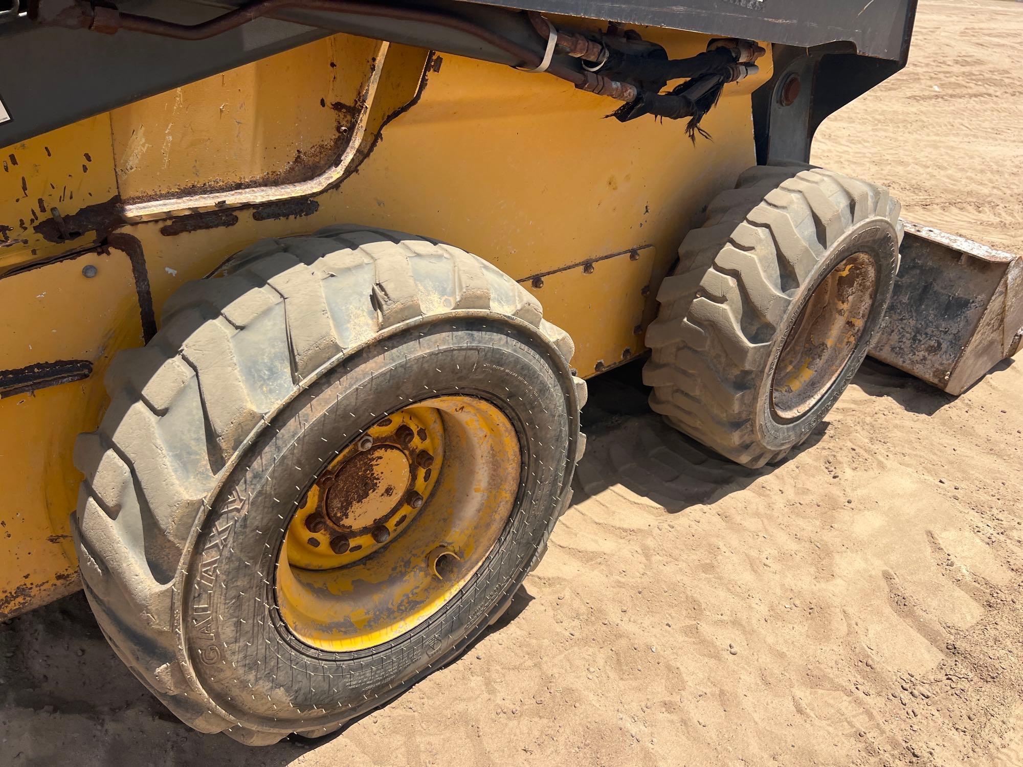 2015 John Deere 328E