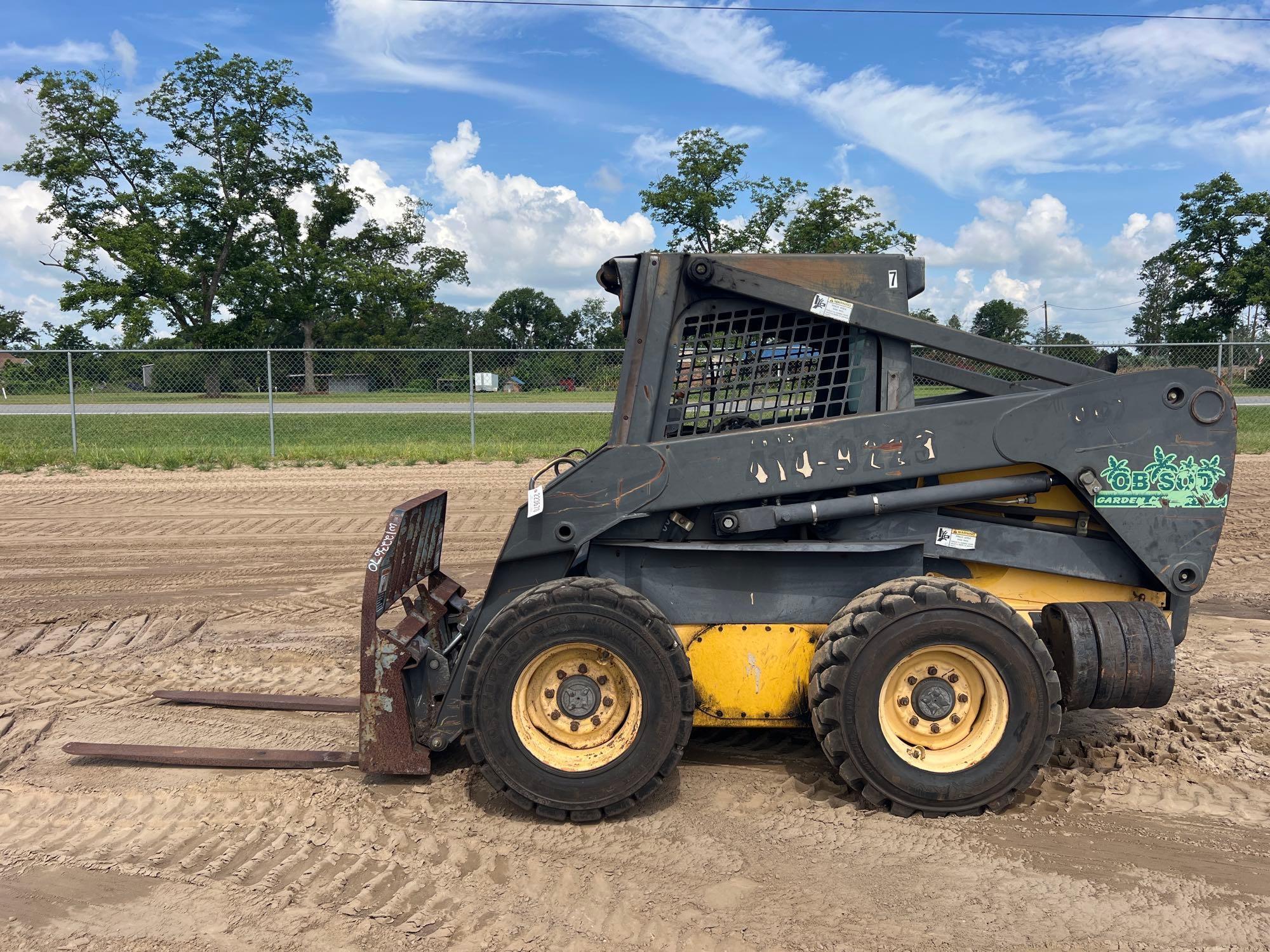 New Holland LS180B
