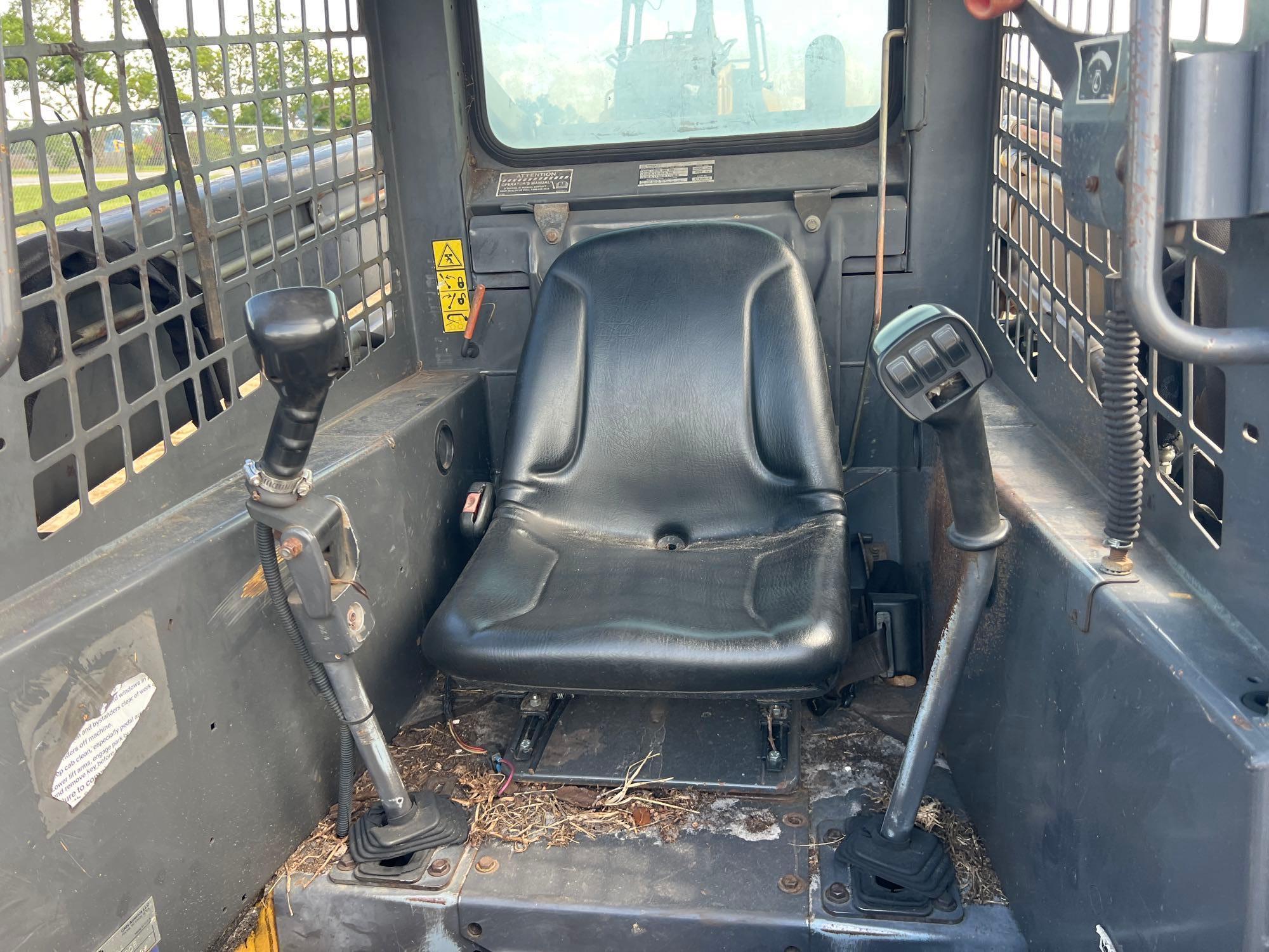 New Holland LS180B