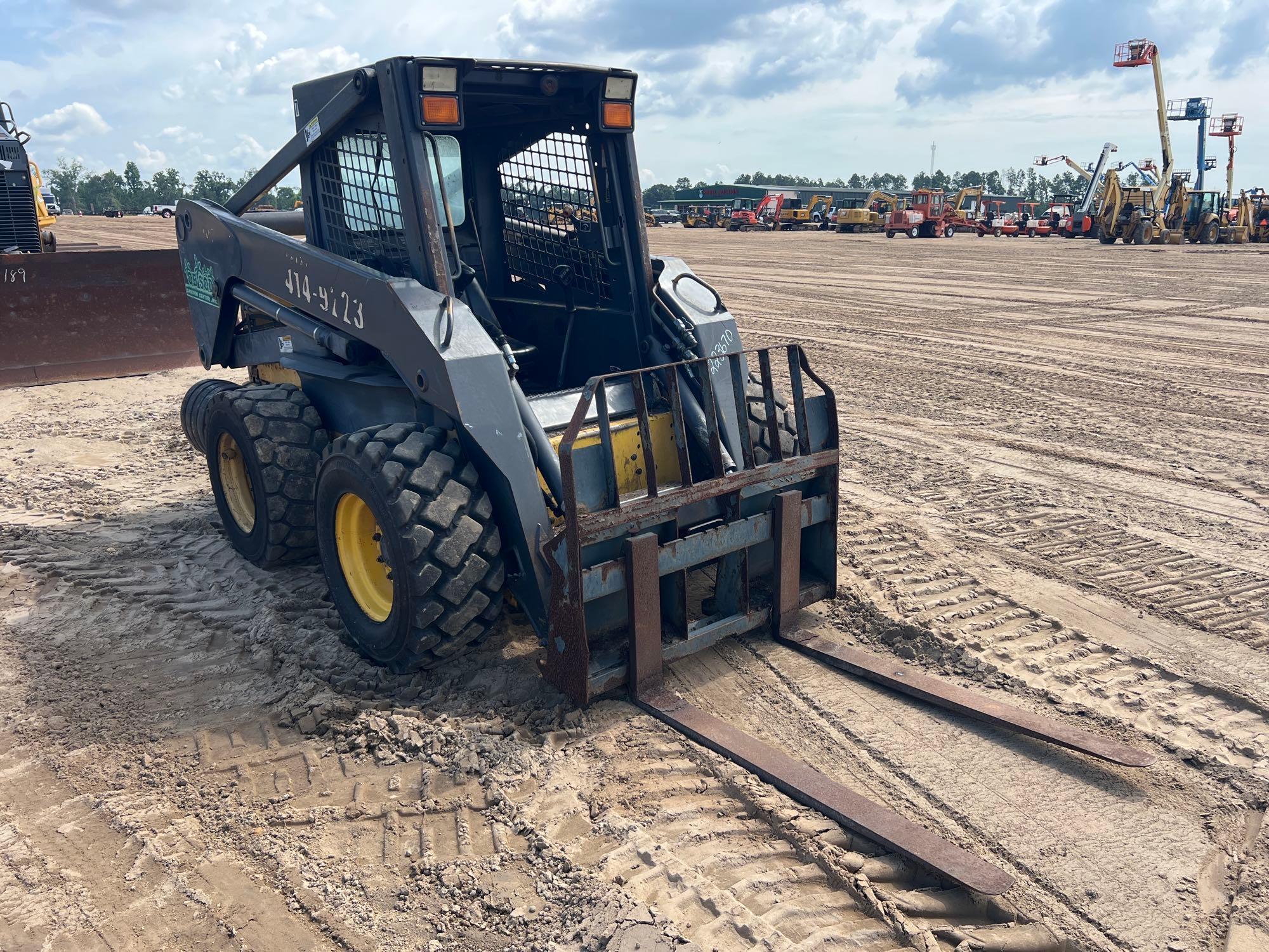 New Holland LS180B