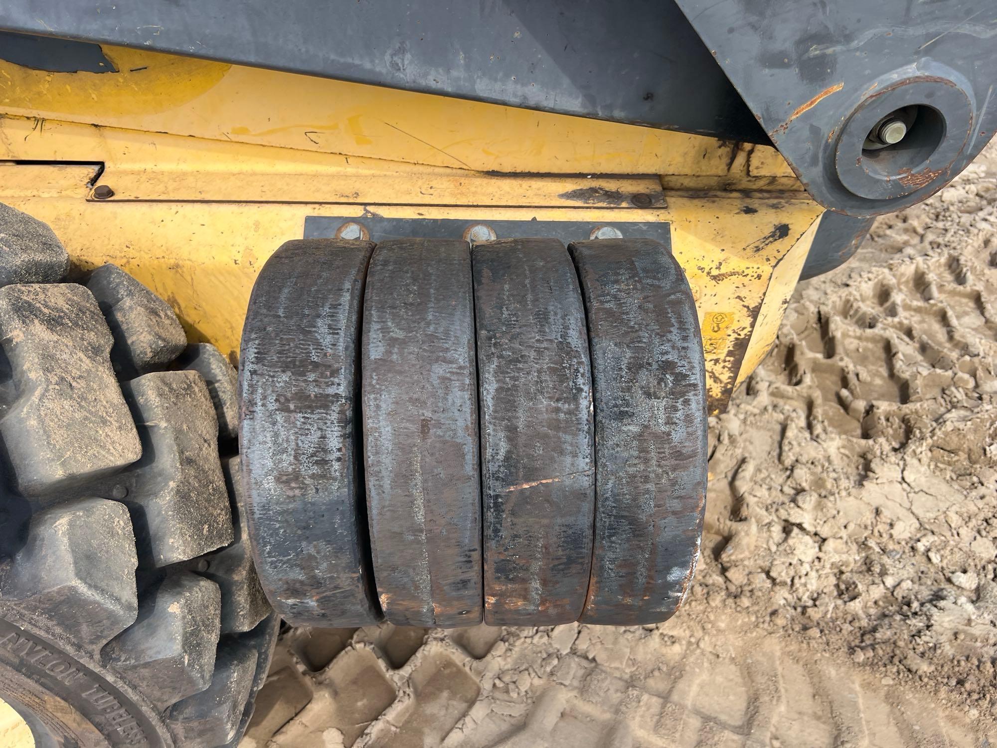 New Holland LS180B
