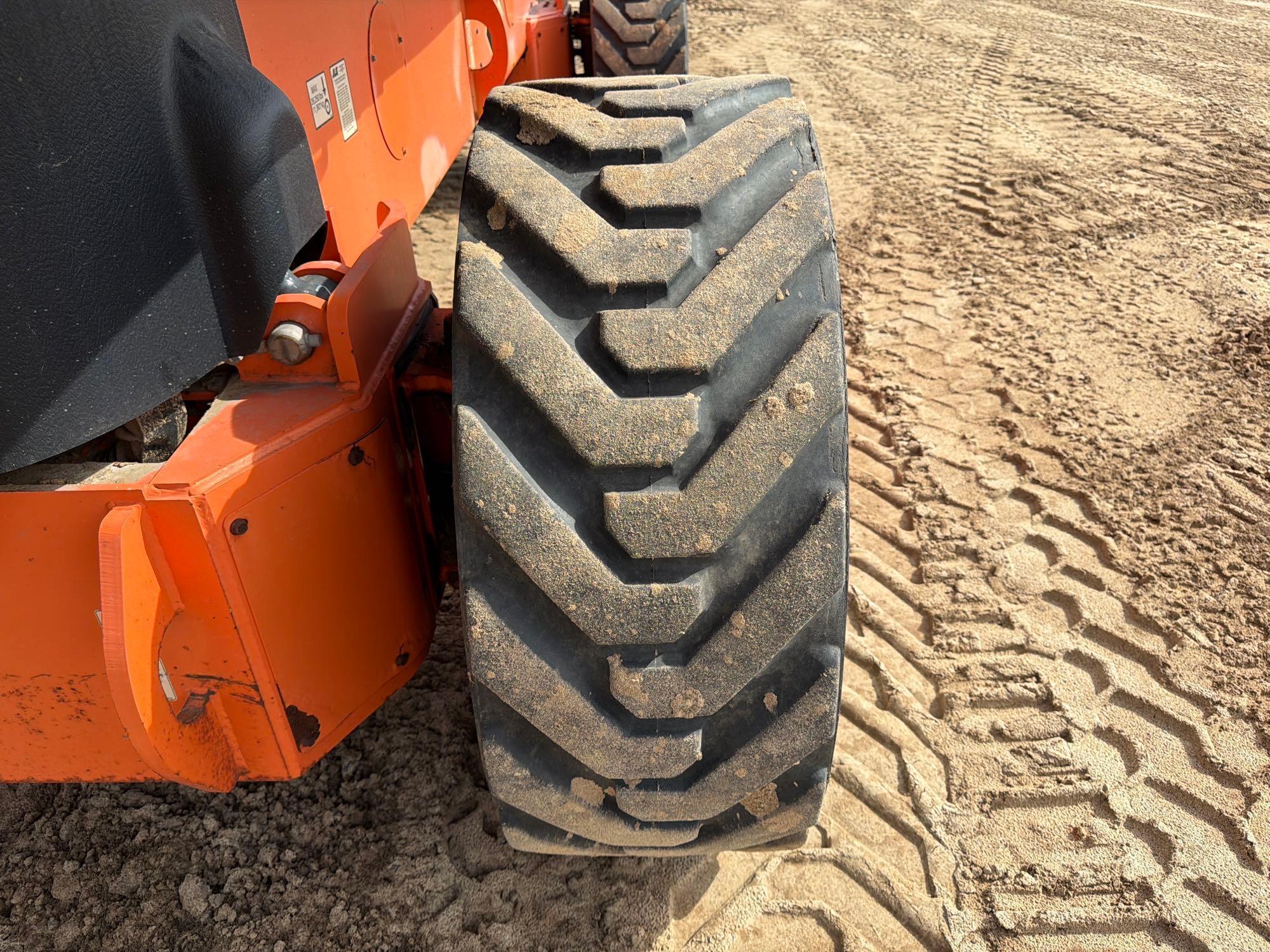 2021 JLG 1200SJP