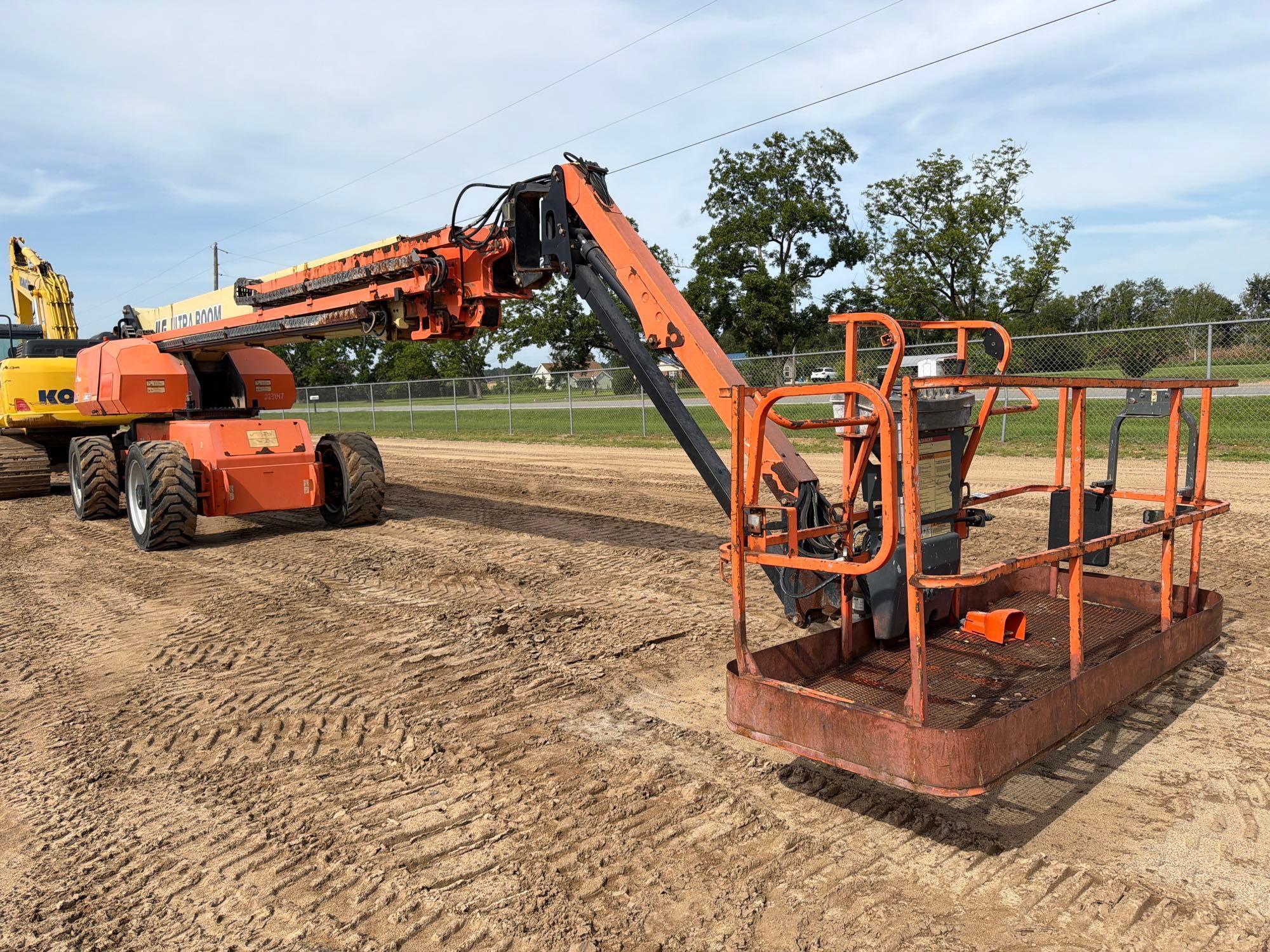 2021 JLG 1200SJP