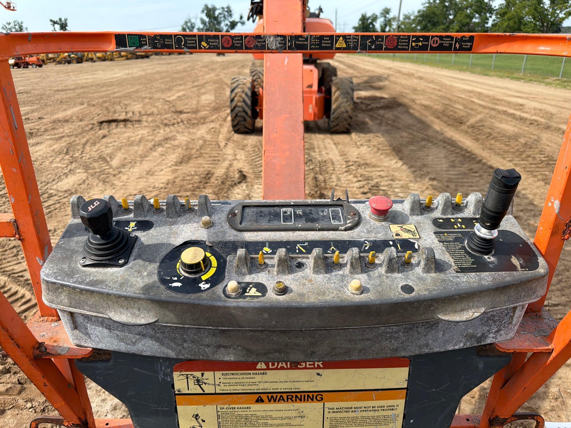 2021 JLG 1200SJP