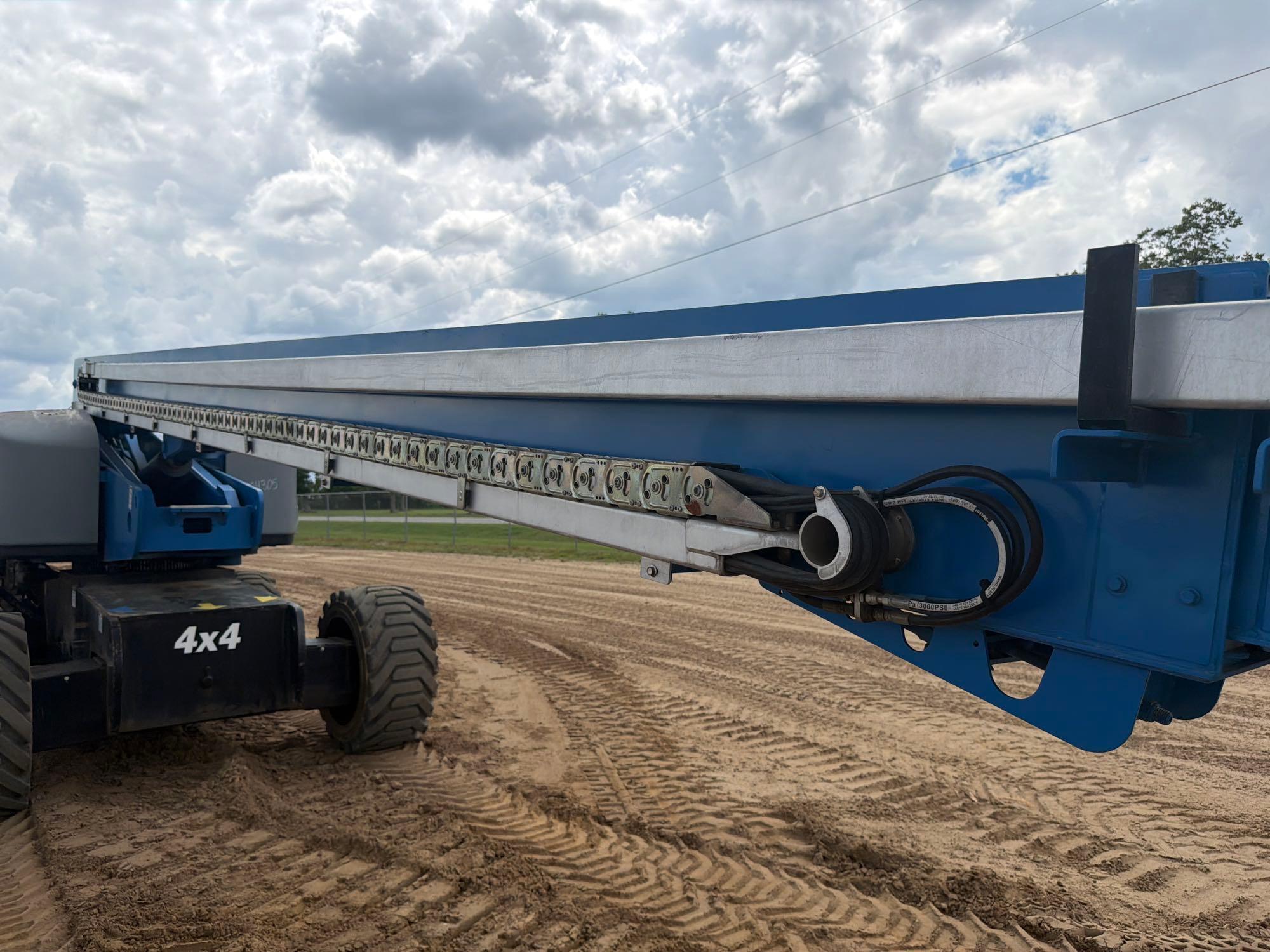 2014 Genie S-85