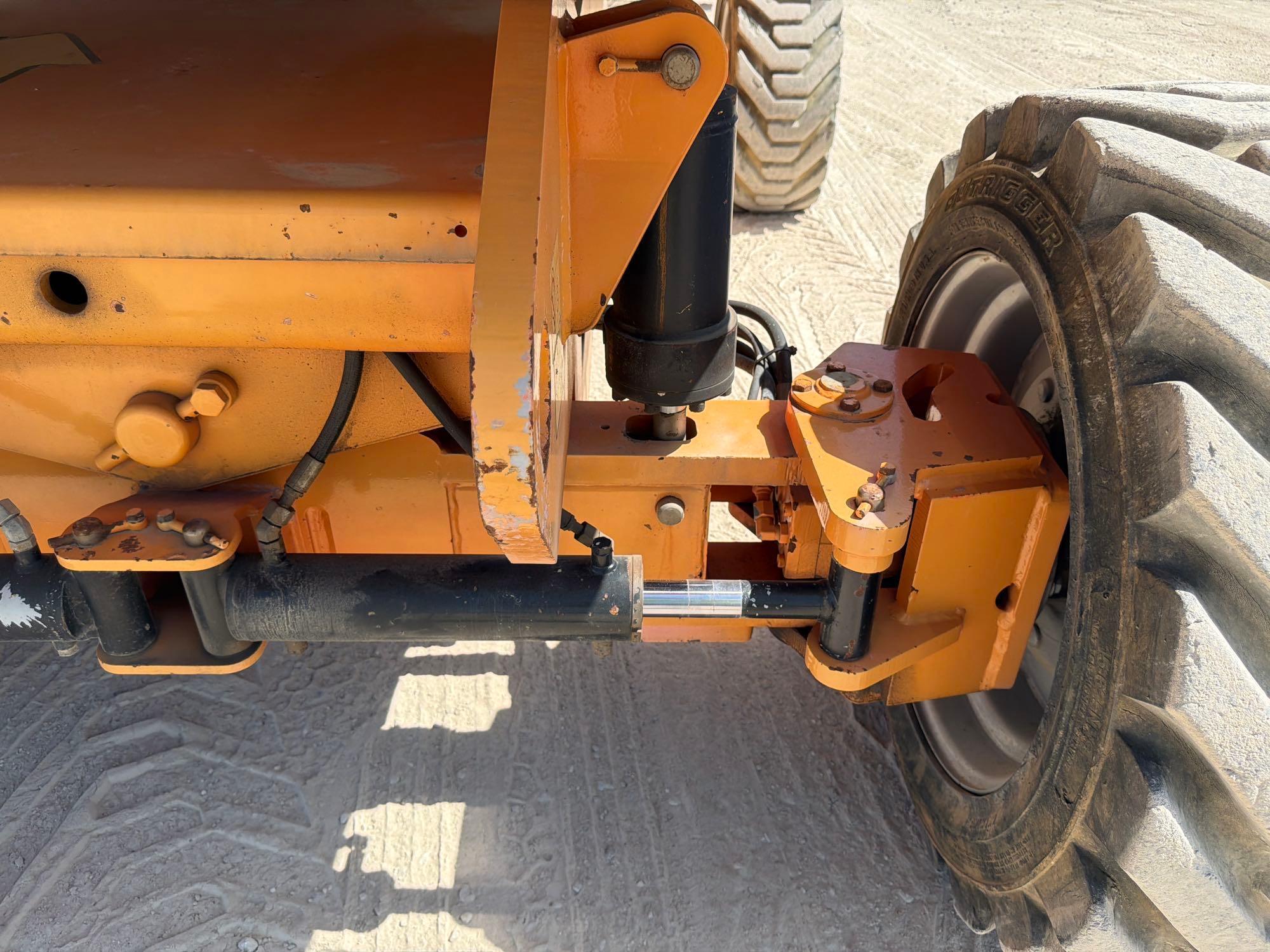 2007 JLG 800S