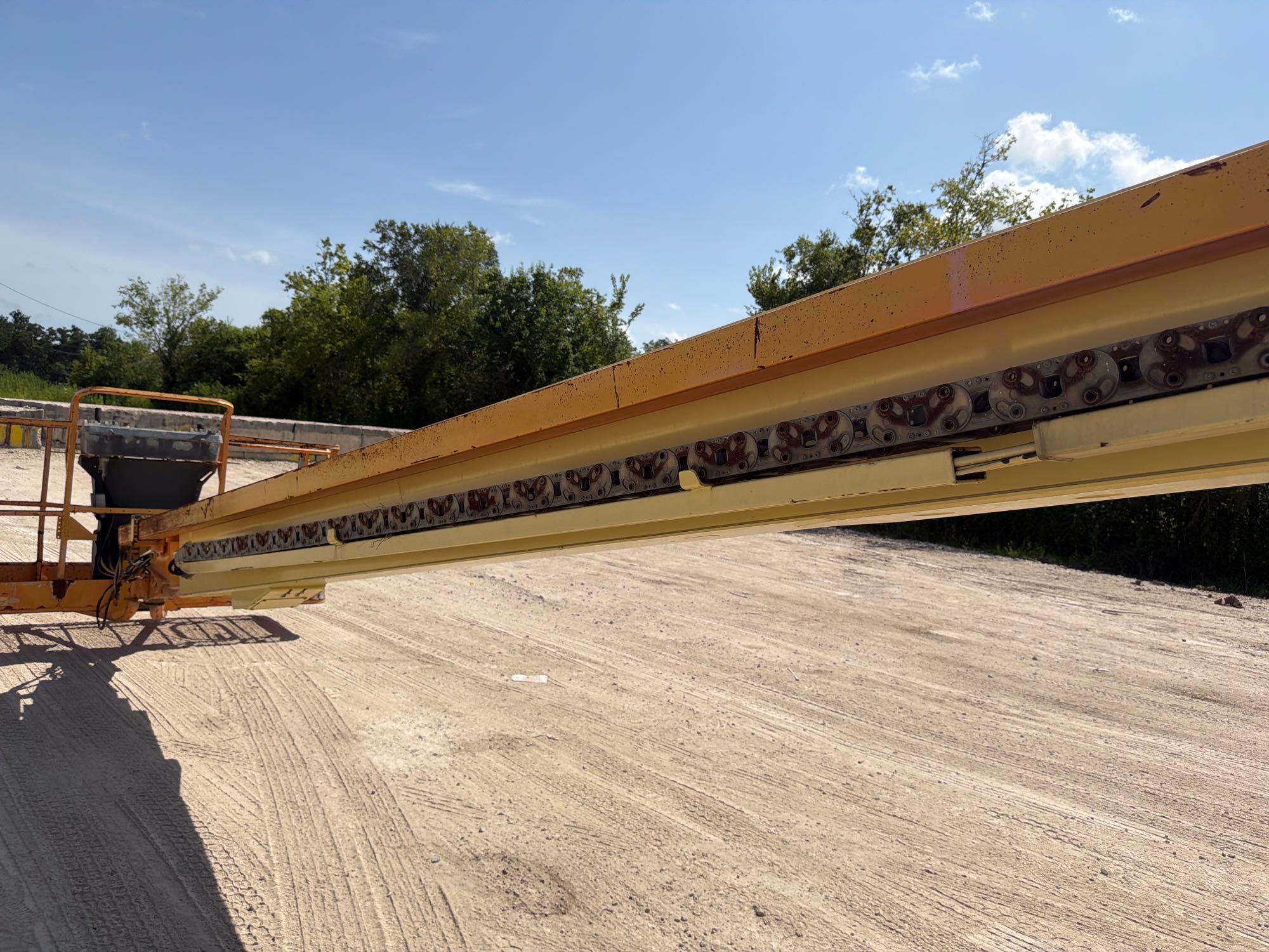 2007 JLG 800S