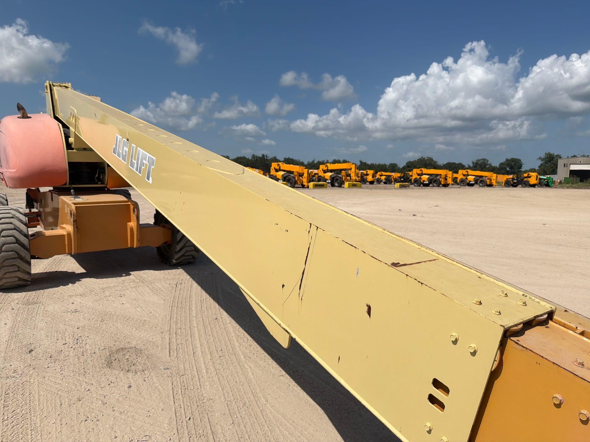 2007 JLG 800S