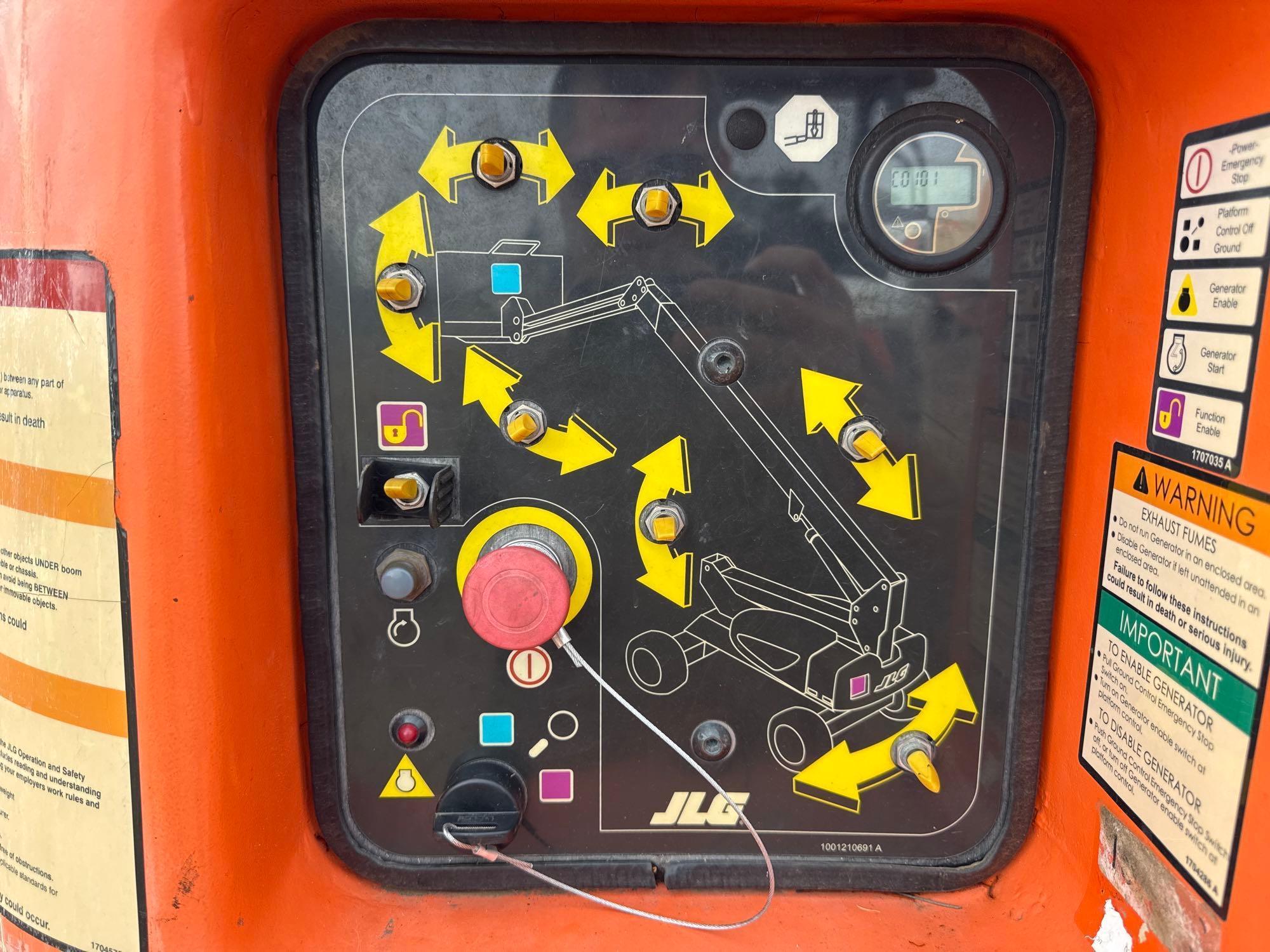 2018 JLG M600JP