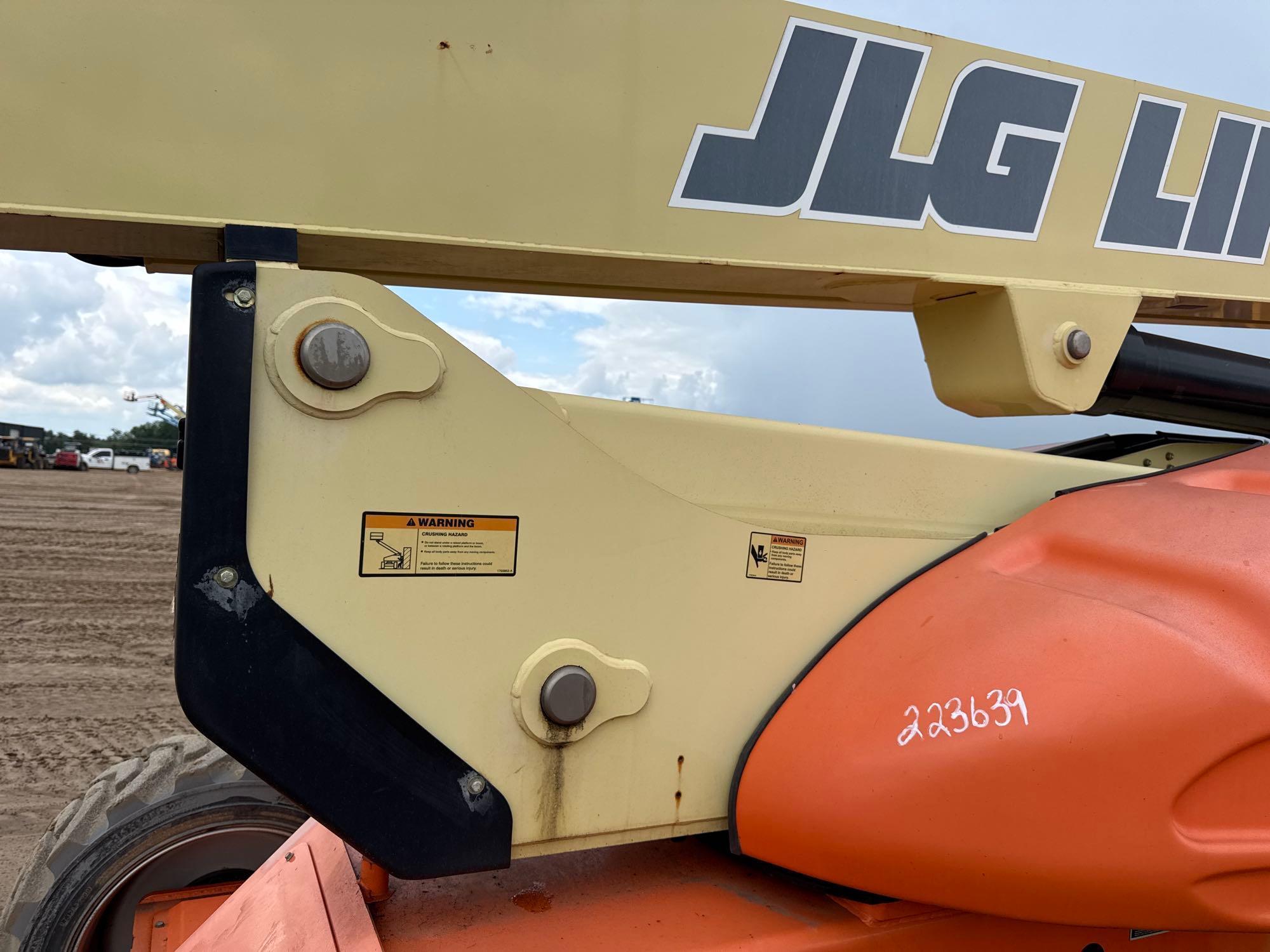 2018 JLG M600JP