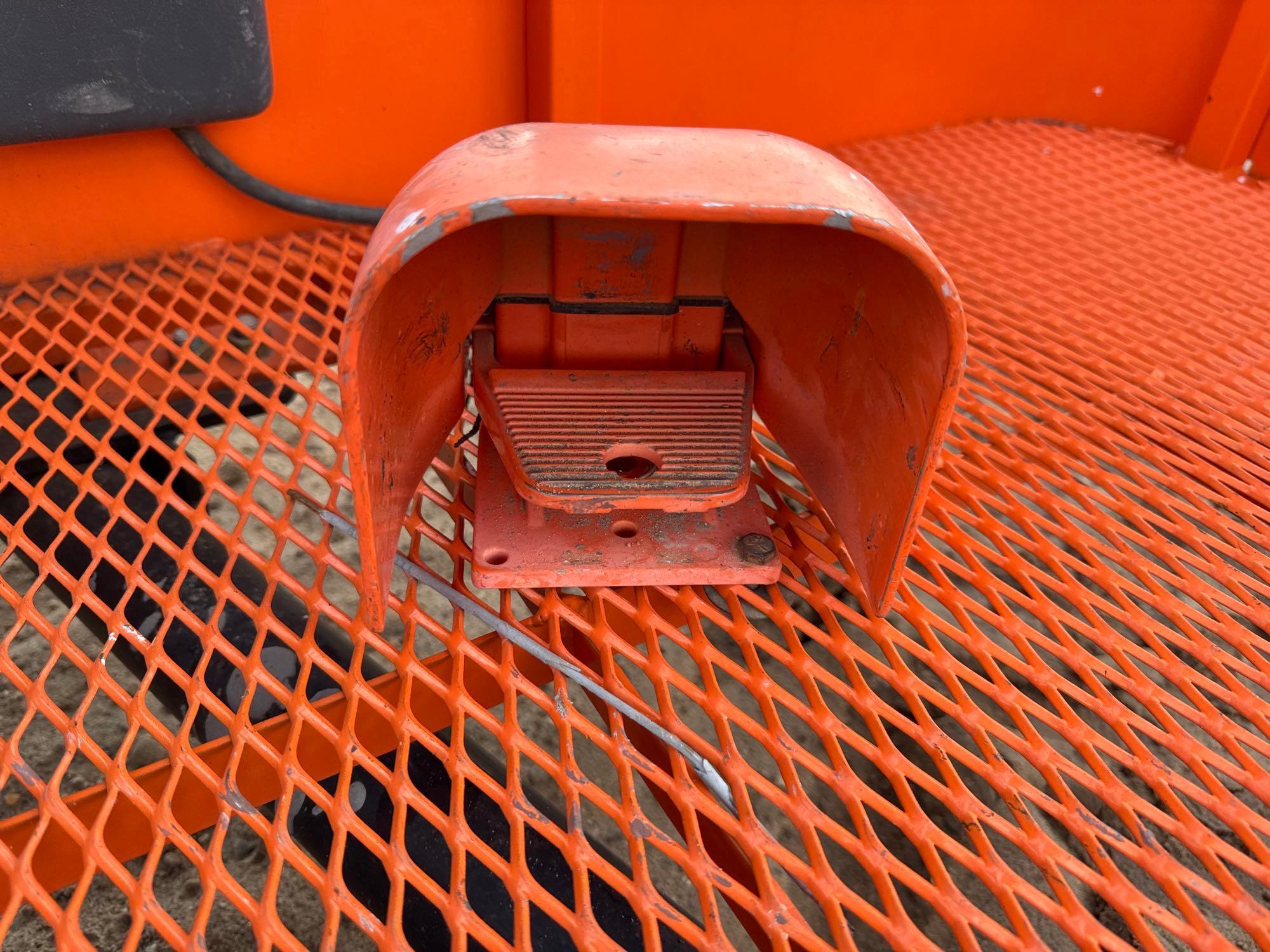 2018 JLG M600JP