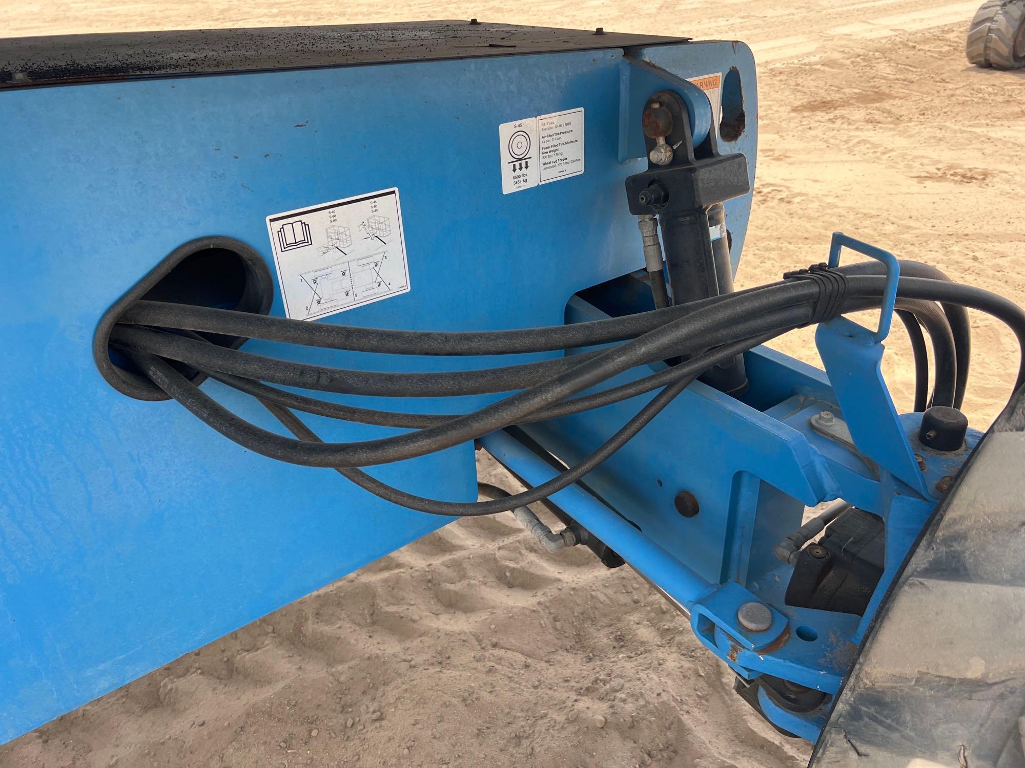 2017 Genie S-45