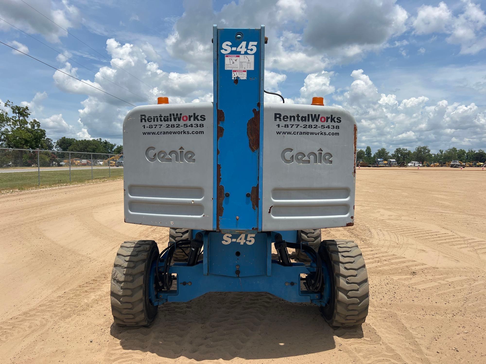 2017 Genie S-45