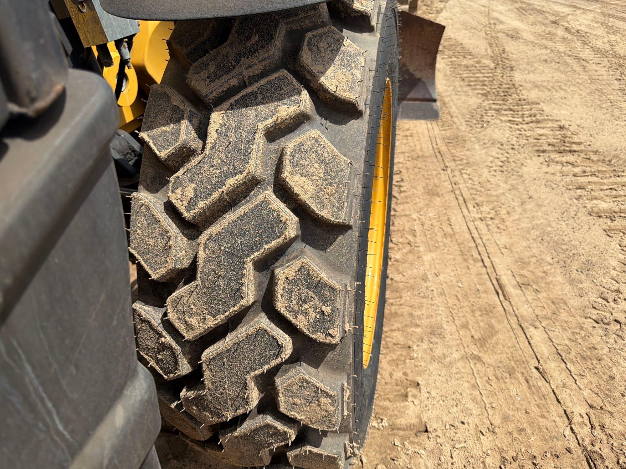 2019 Caterpillar TL1255