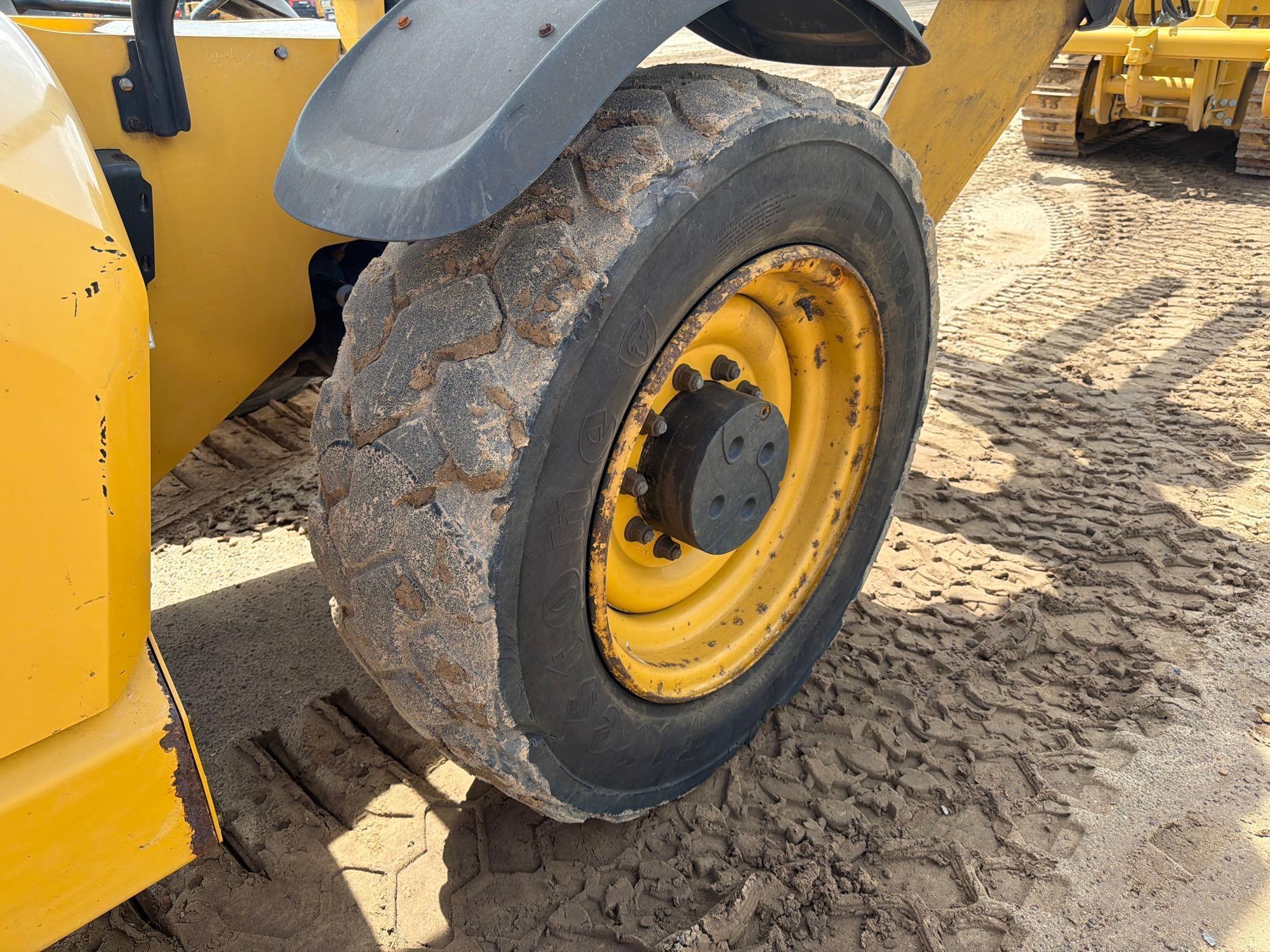 2019 Caterpillar TL1255