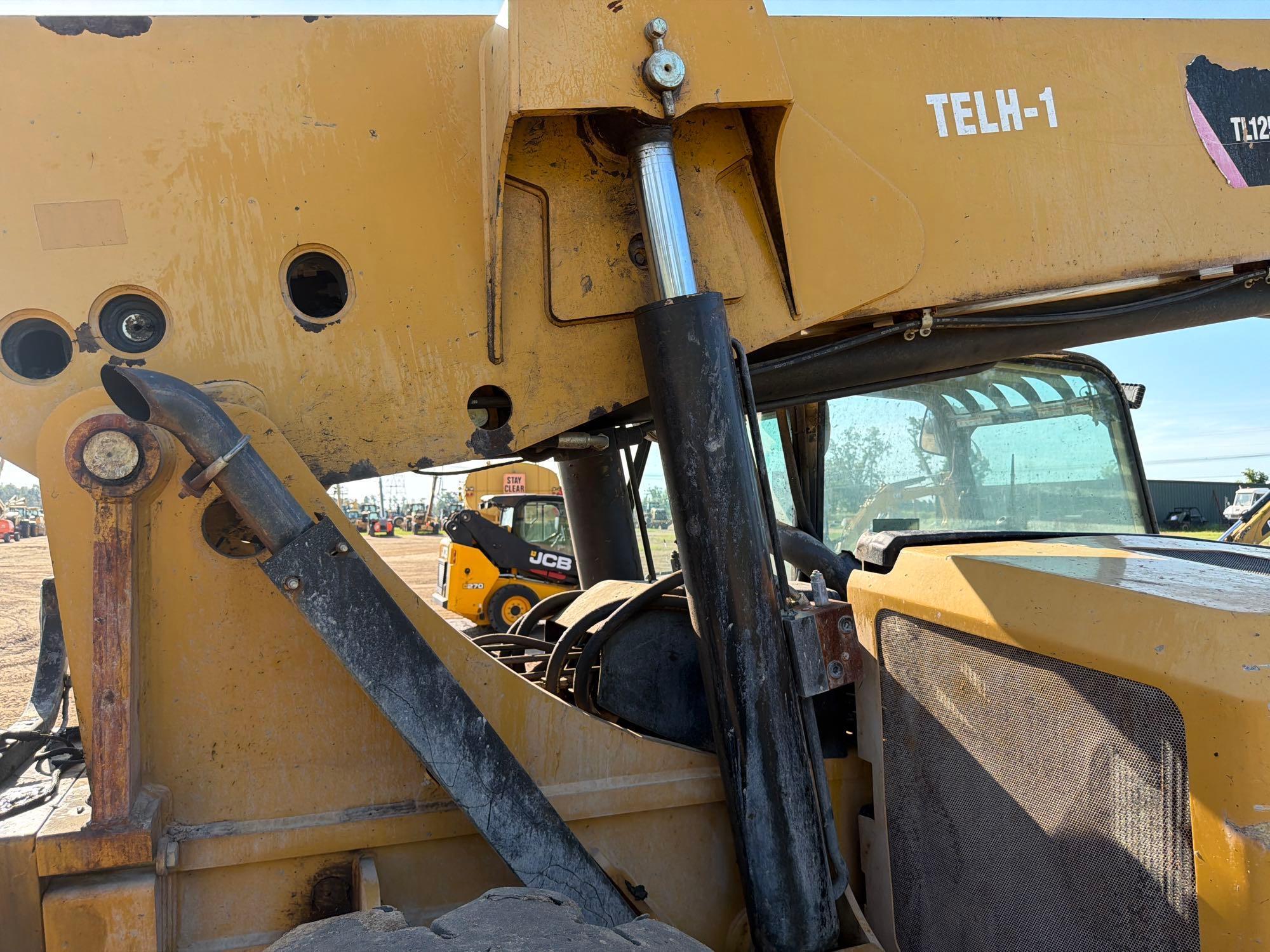 2012 Caterpillar TL1255C