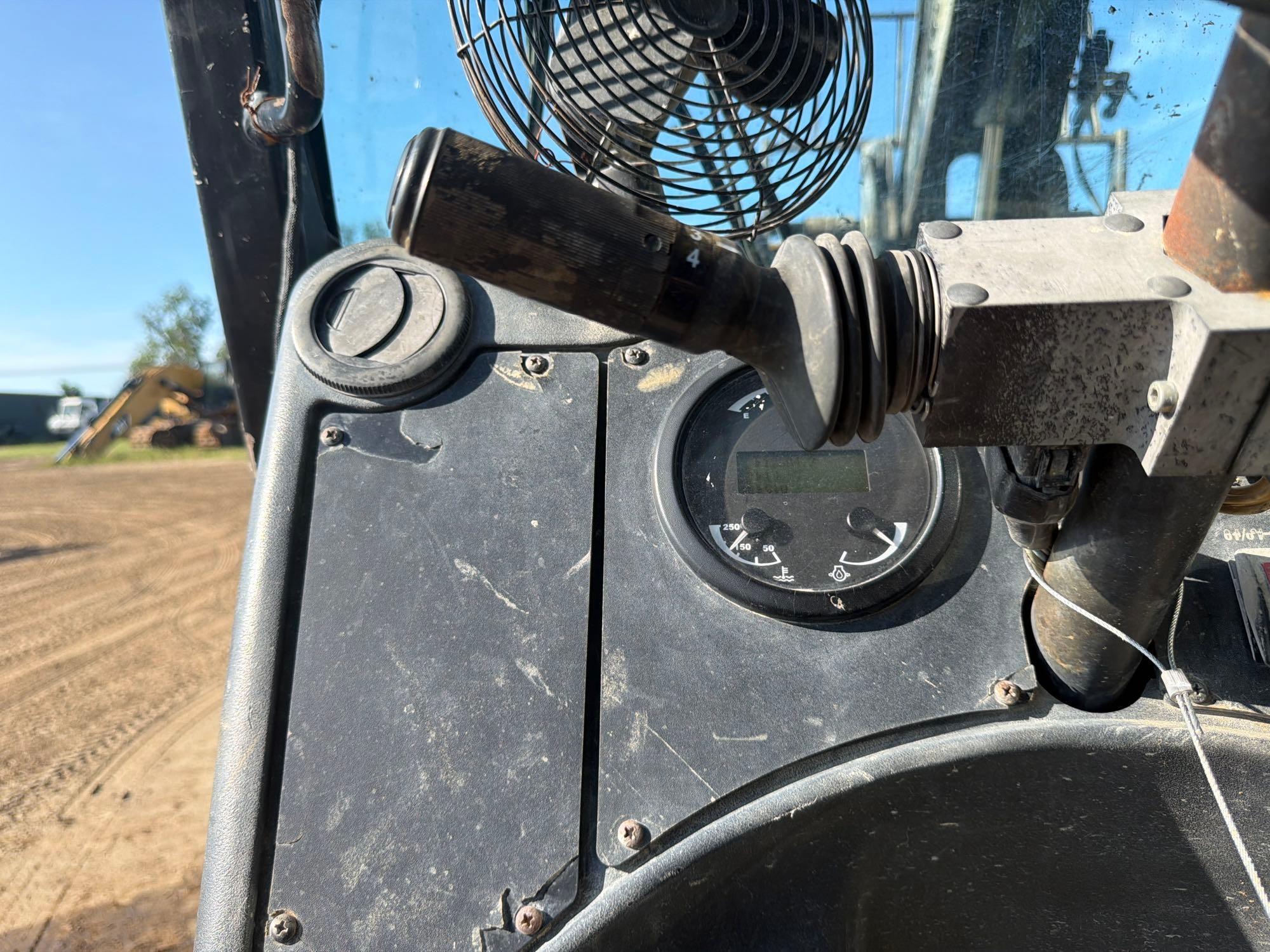 2012 Caterpillar TL1255C