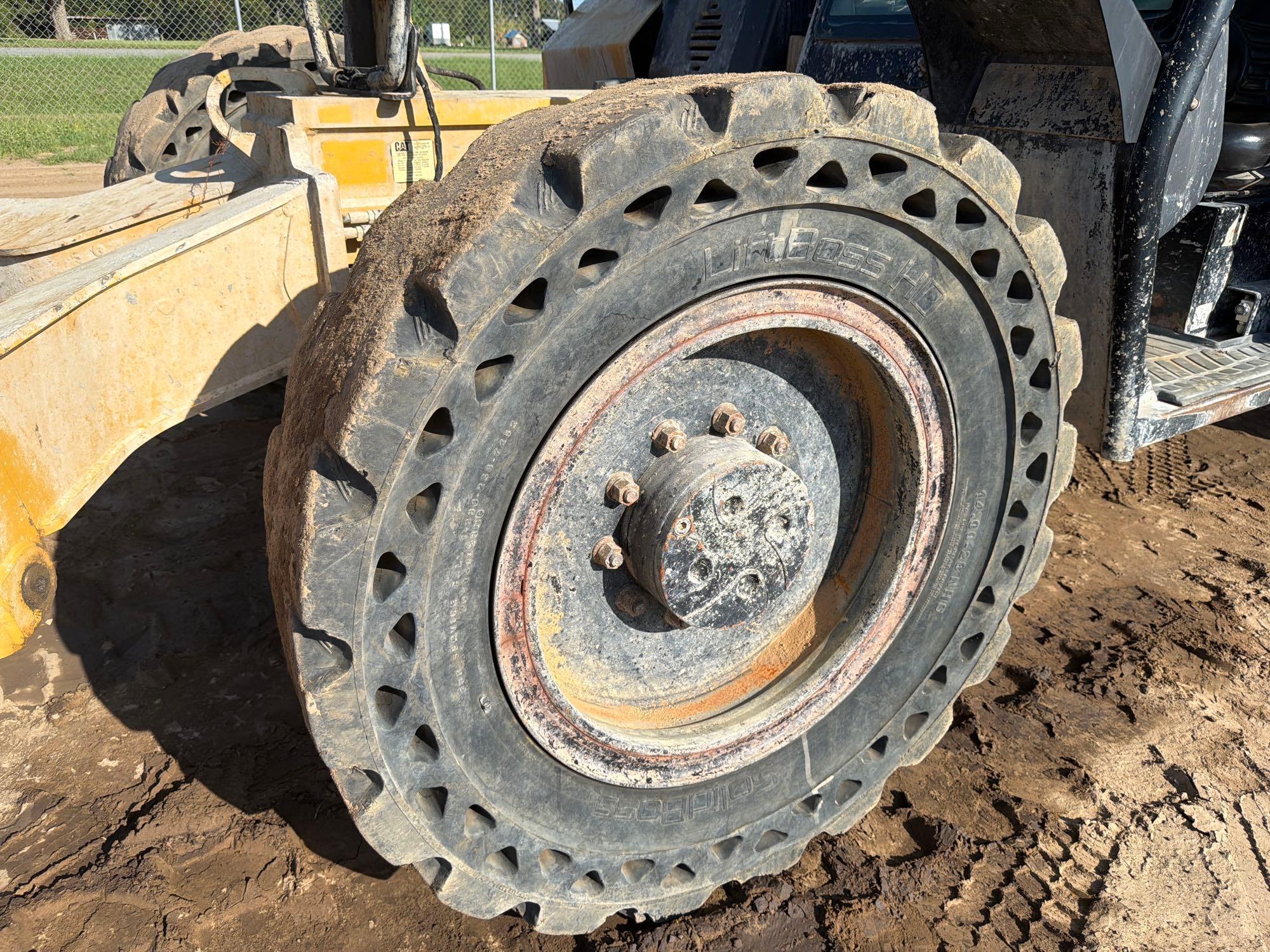 2012 Caterpillar TL1255C