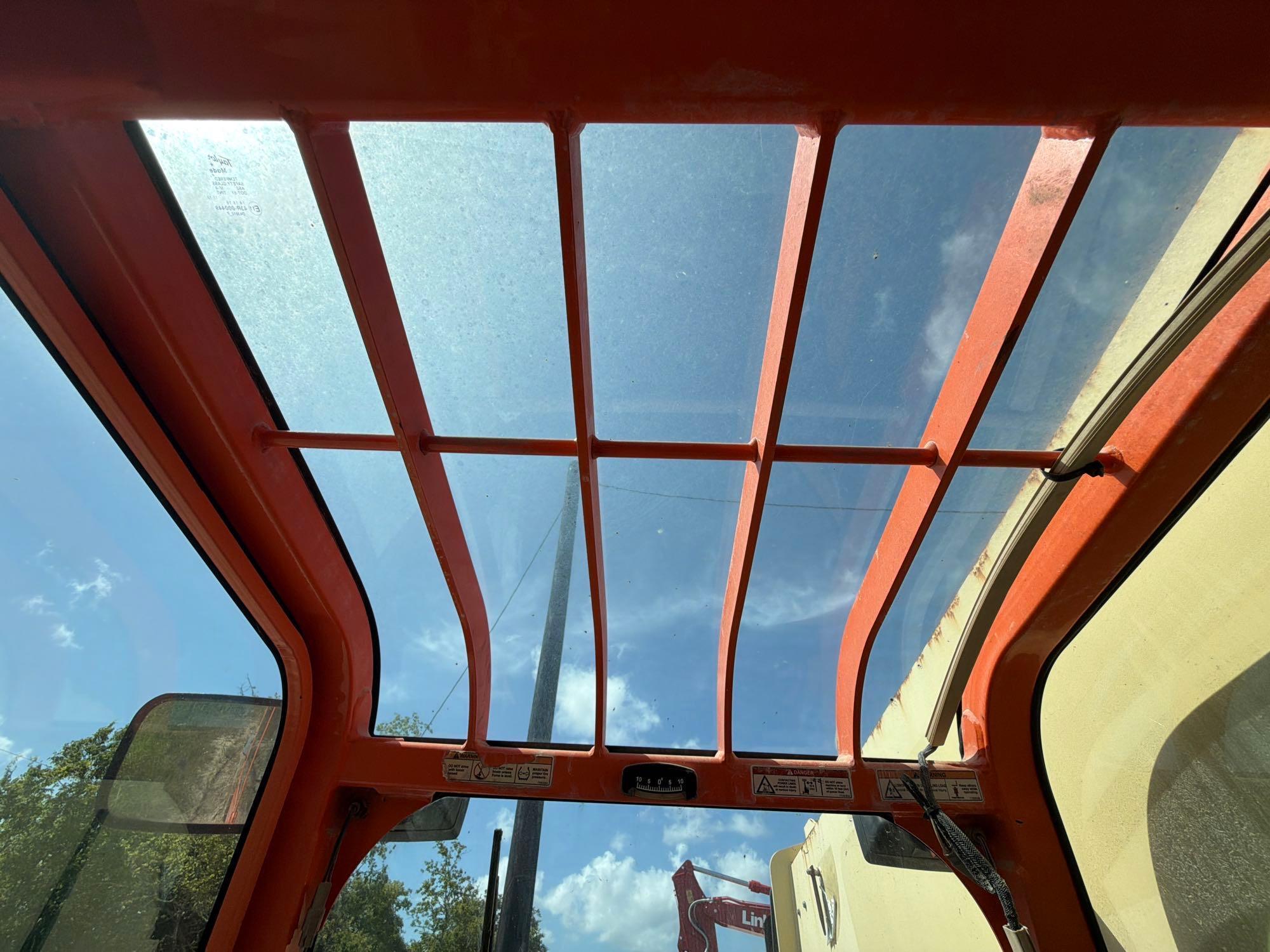 2014 JLG G12-55A