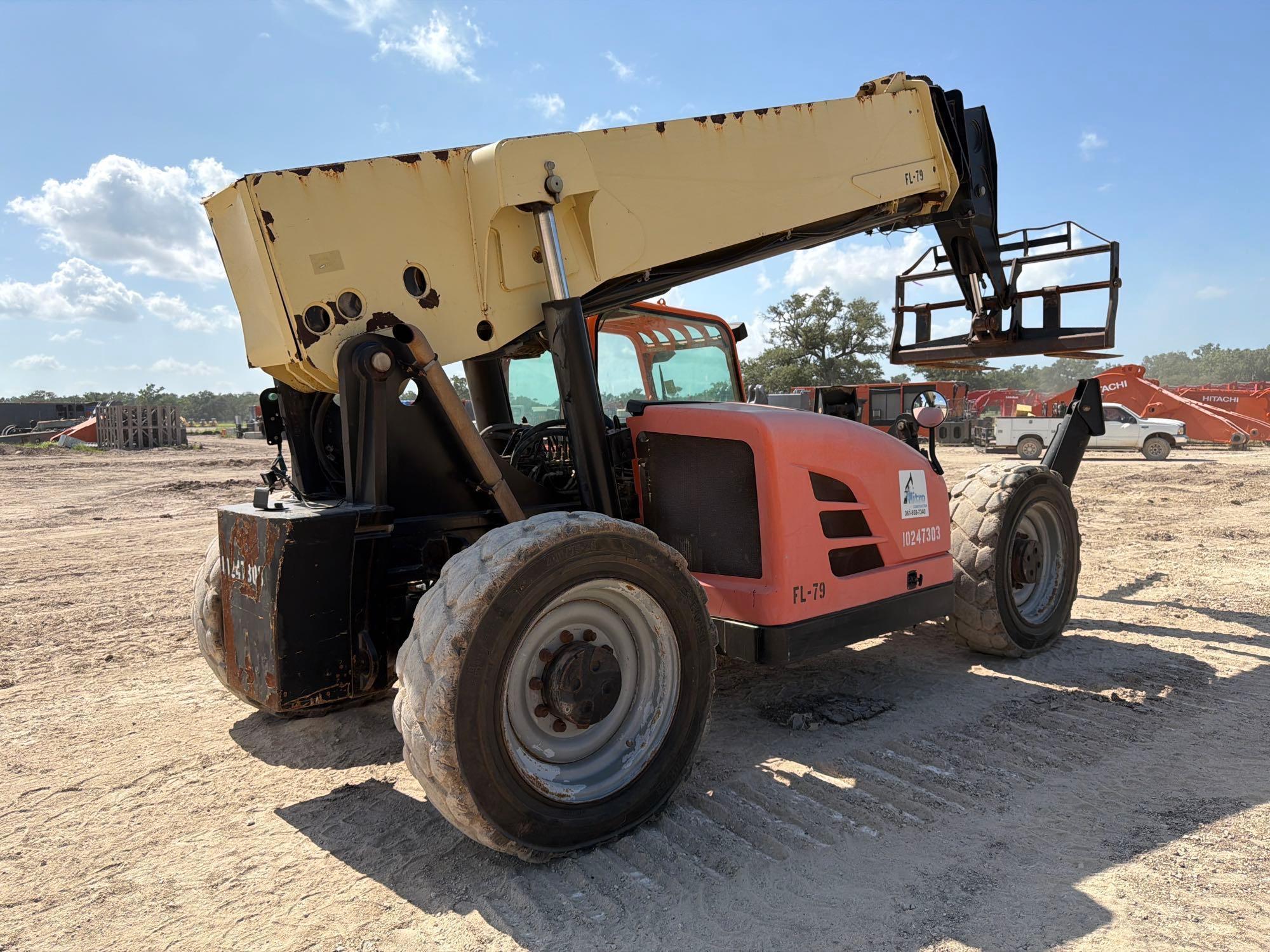 2014 JLG G12-55A