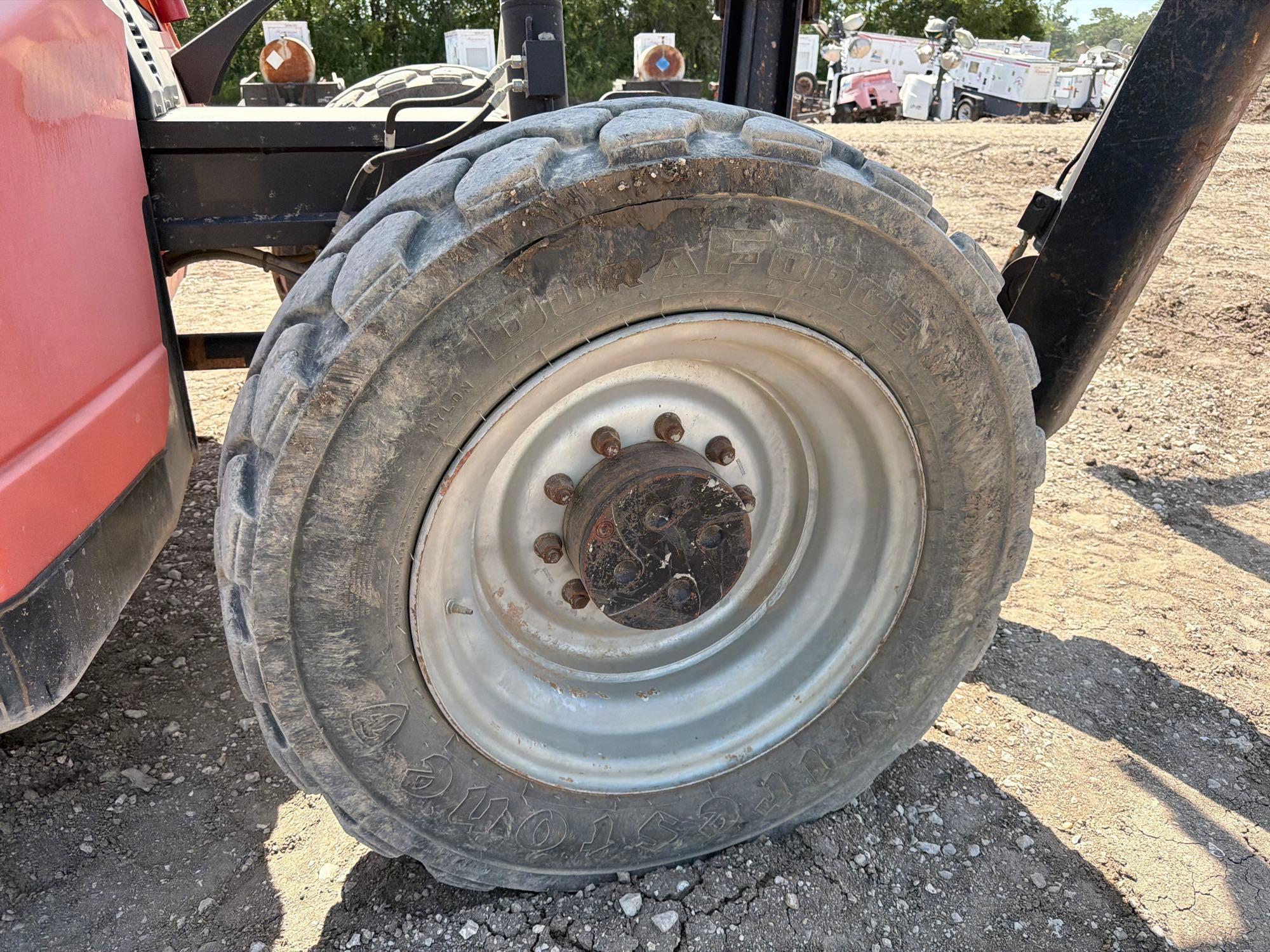 2015 JLG G12-55A