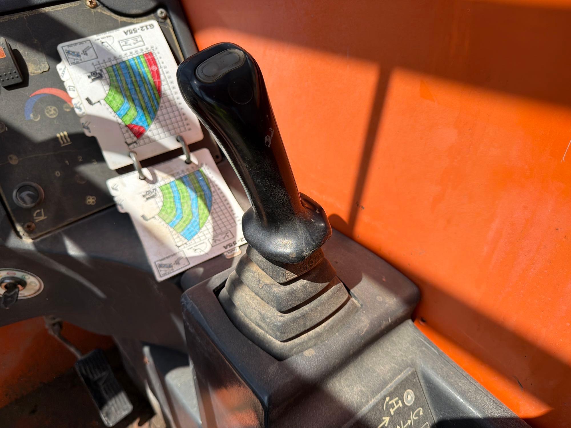 2015 JLG G12-55A