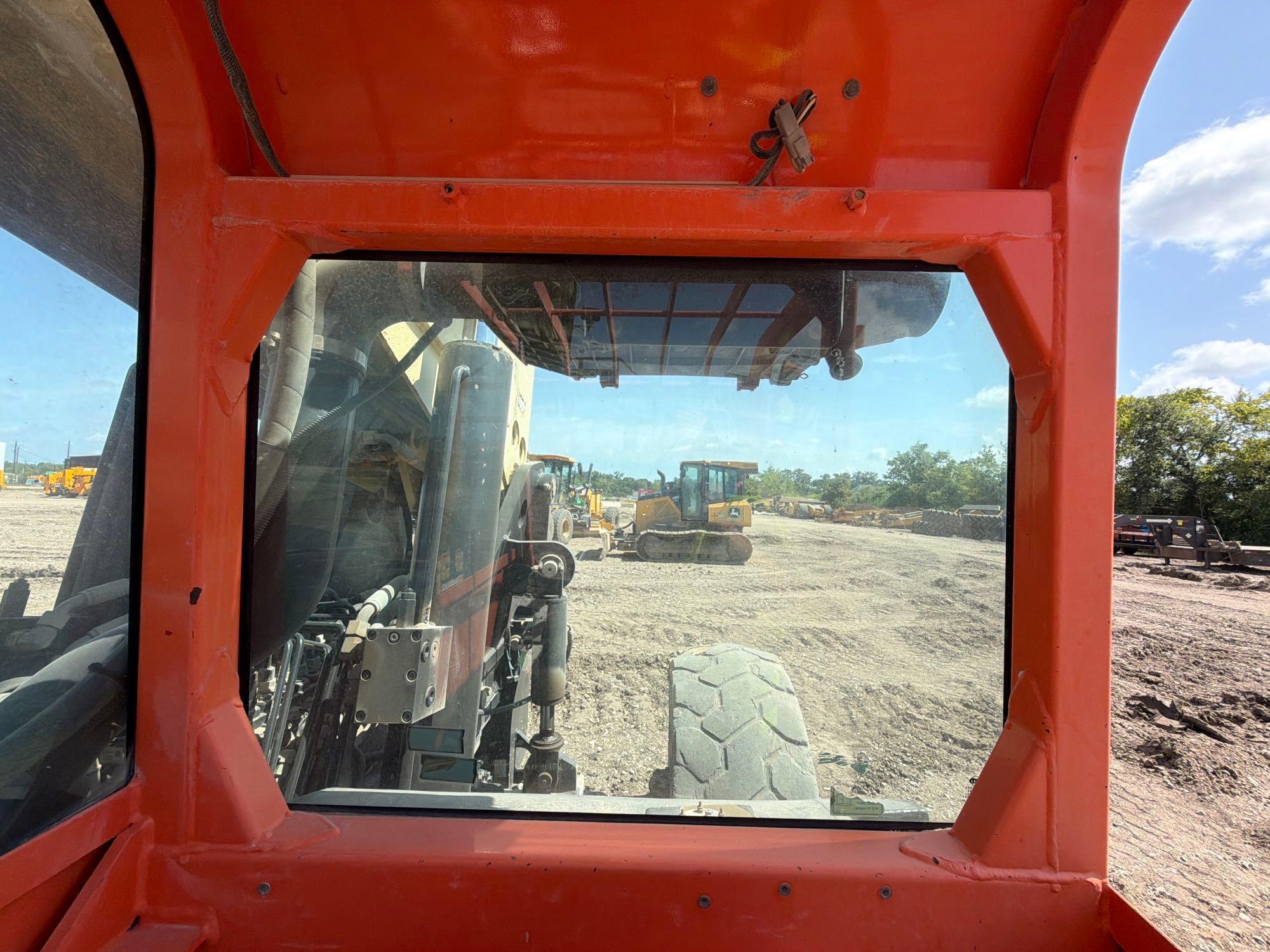 2015 JLG G12-55A
