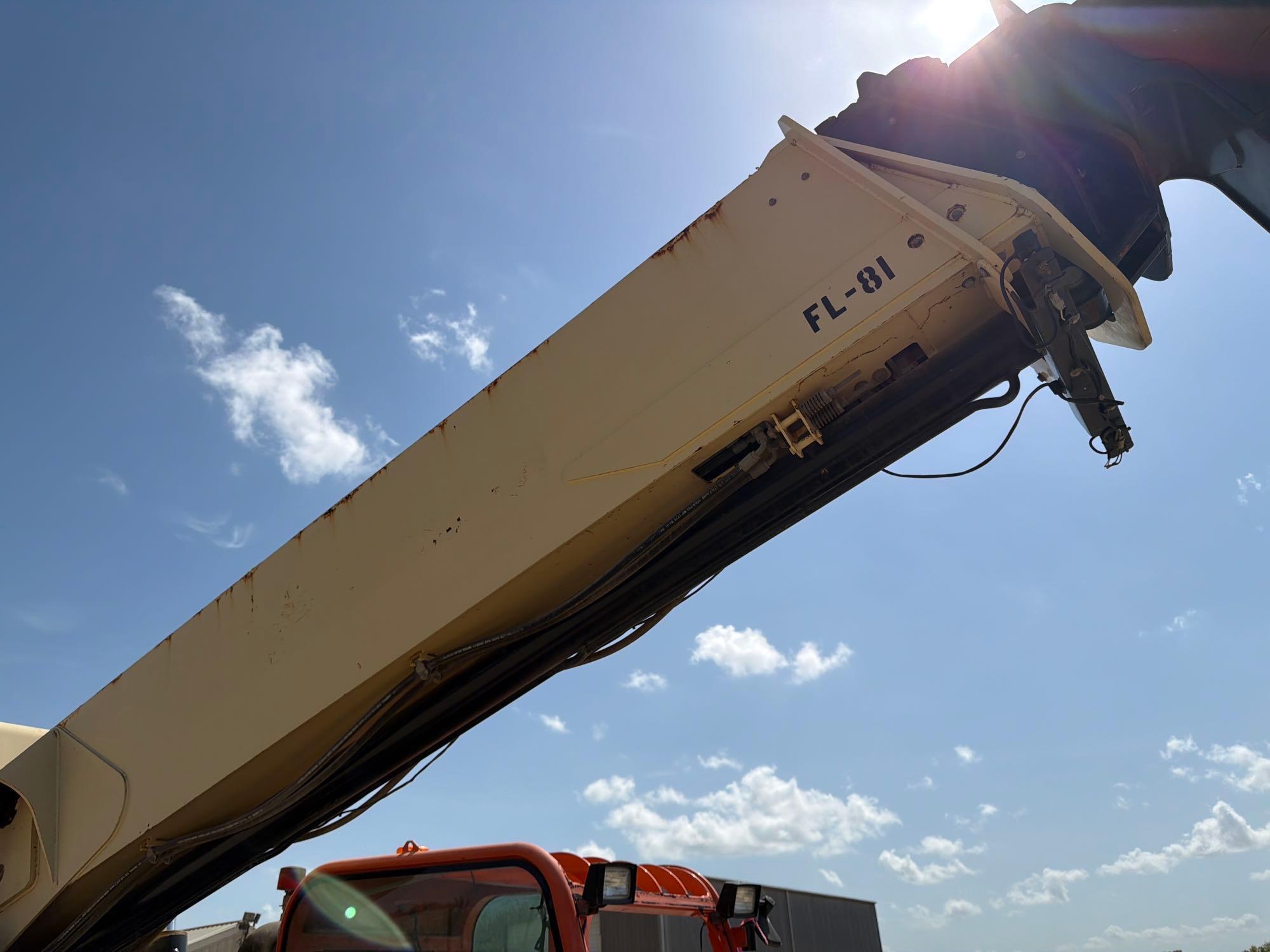 2013 JLG G12-55A