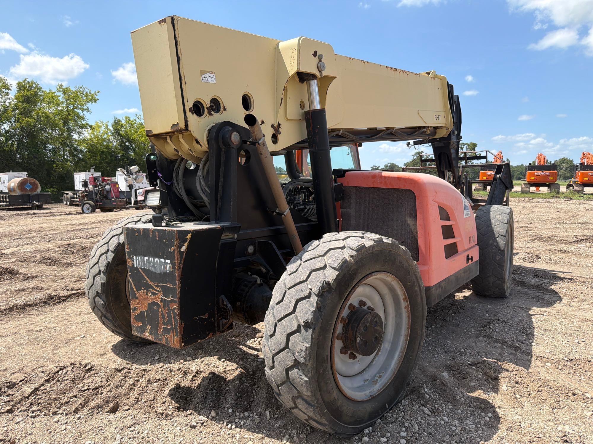 2013 JLG G12-55A