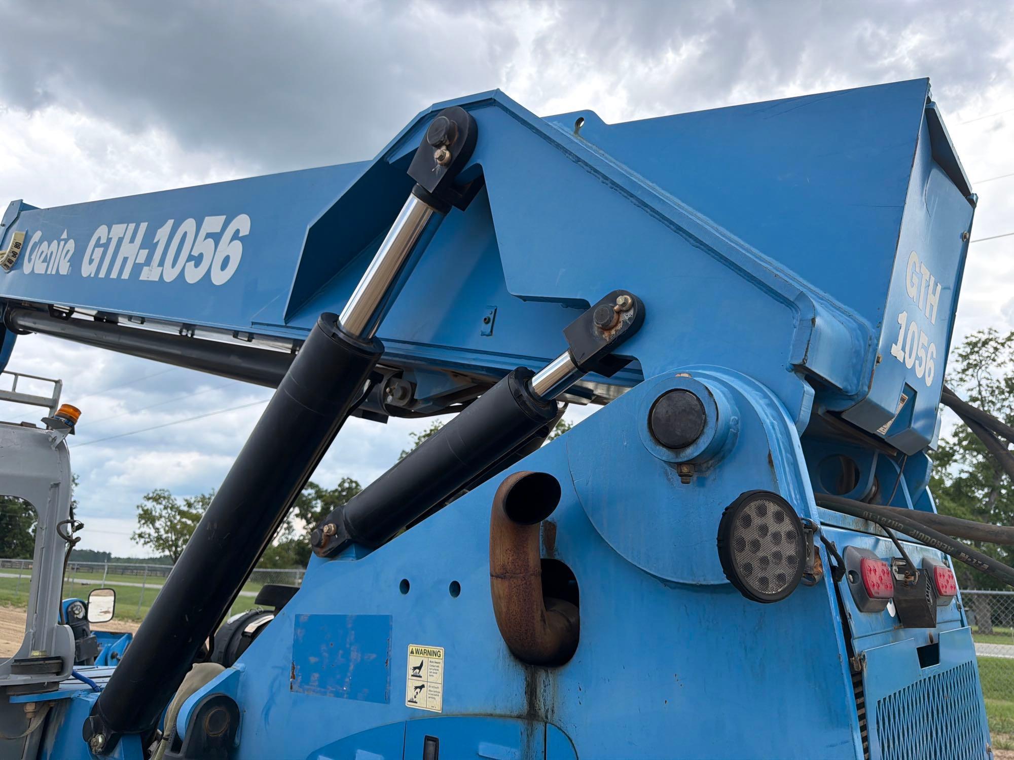 2014 Genie GTH1056