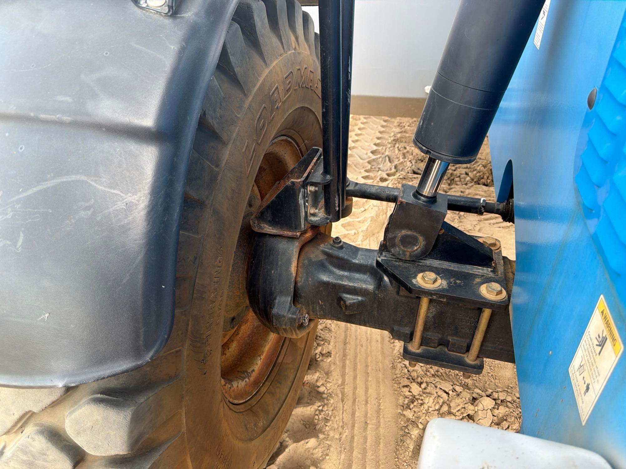 2014 Genie GTH1056