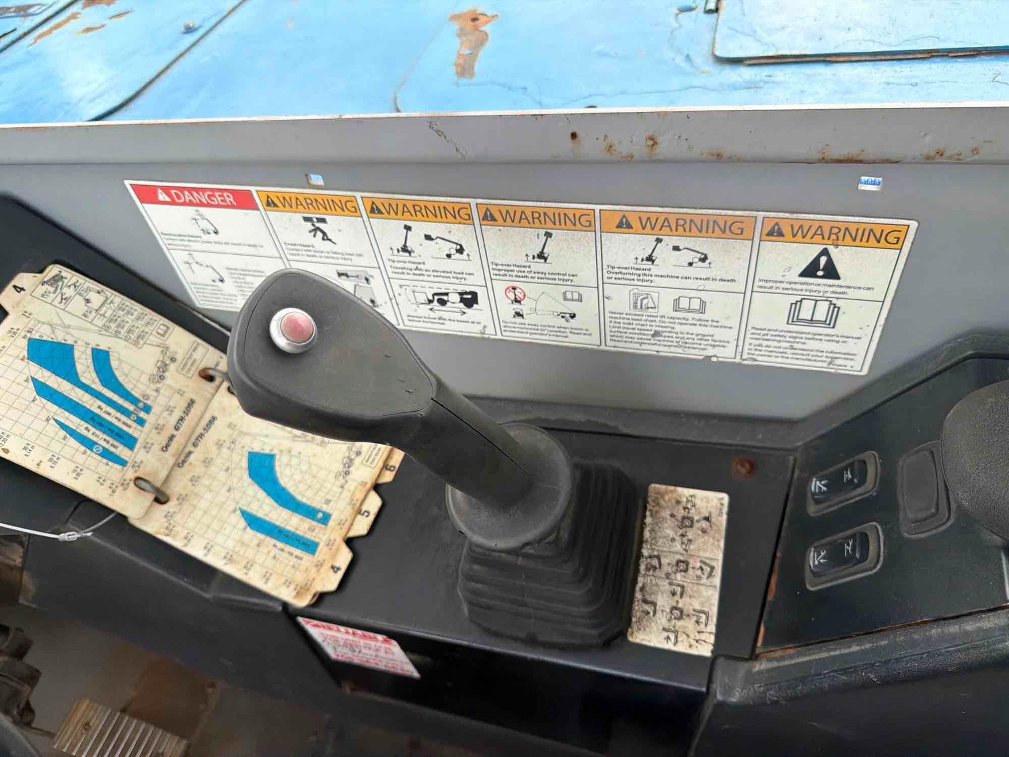 2014 Genie GTH1056