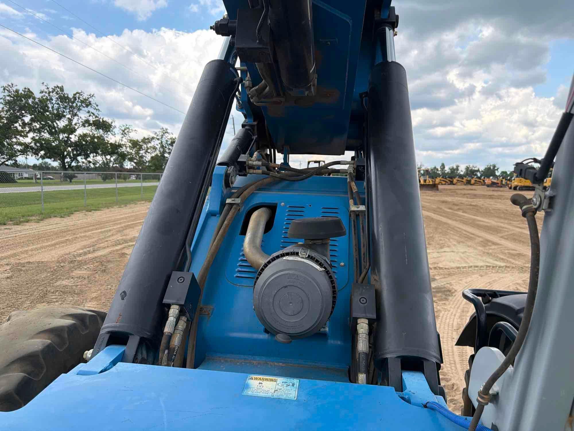 2014 Genie GTH1056
