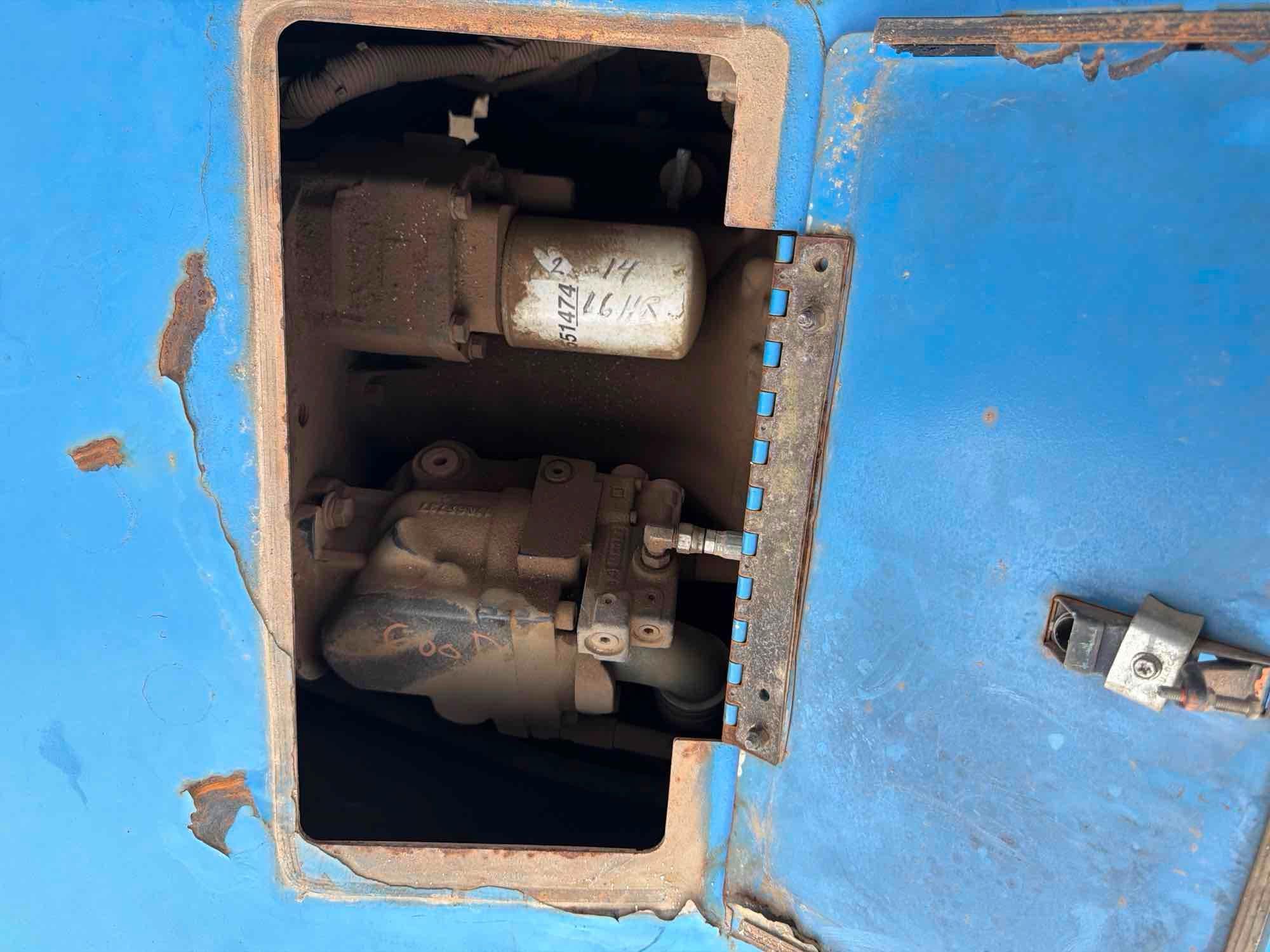 2014 Genie GTH1056