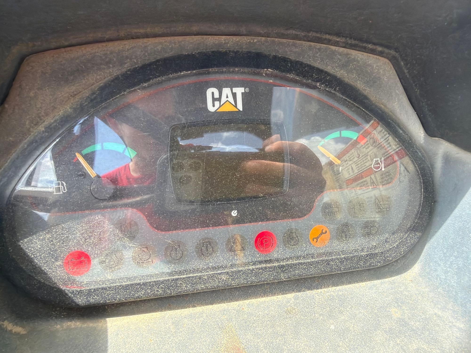 2014 Caterpillar TH407C