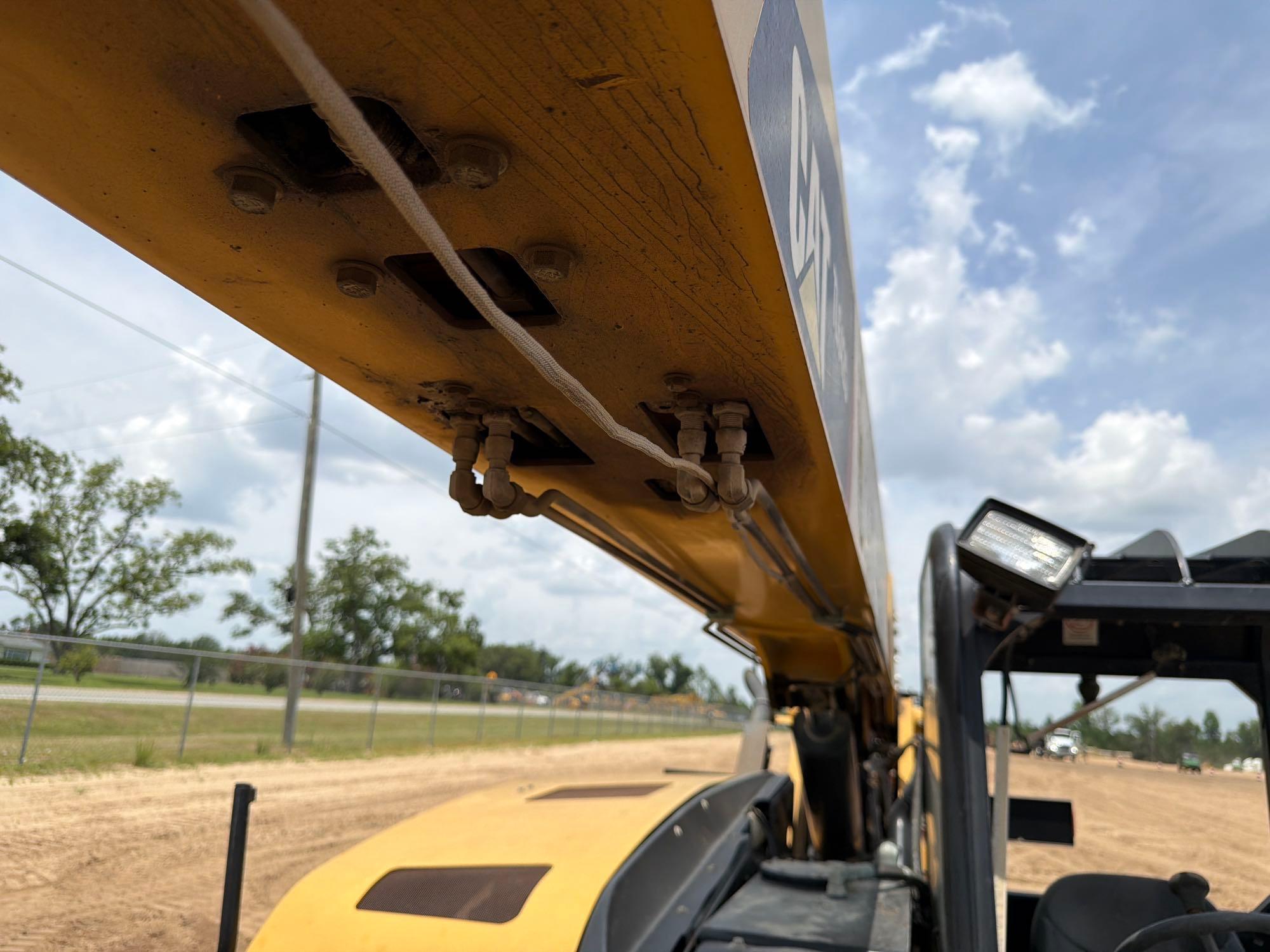 2013 Caterpillar TL642C