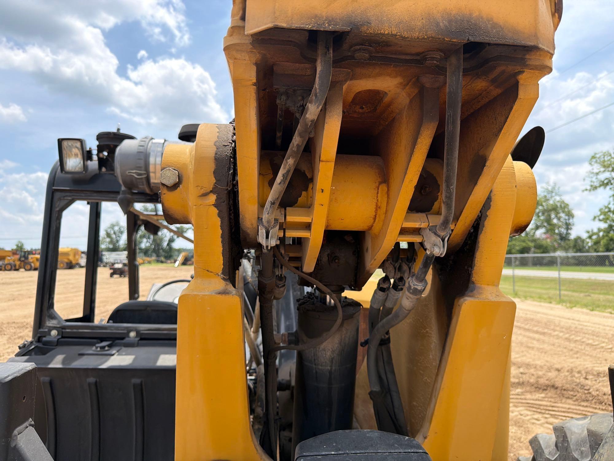 2013 Caterpillar TL642C