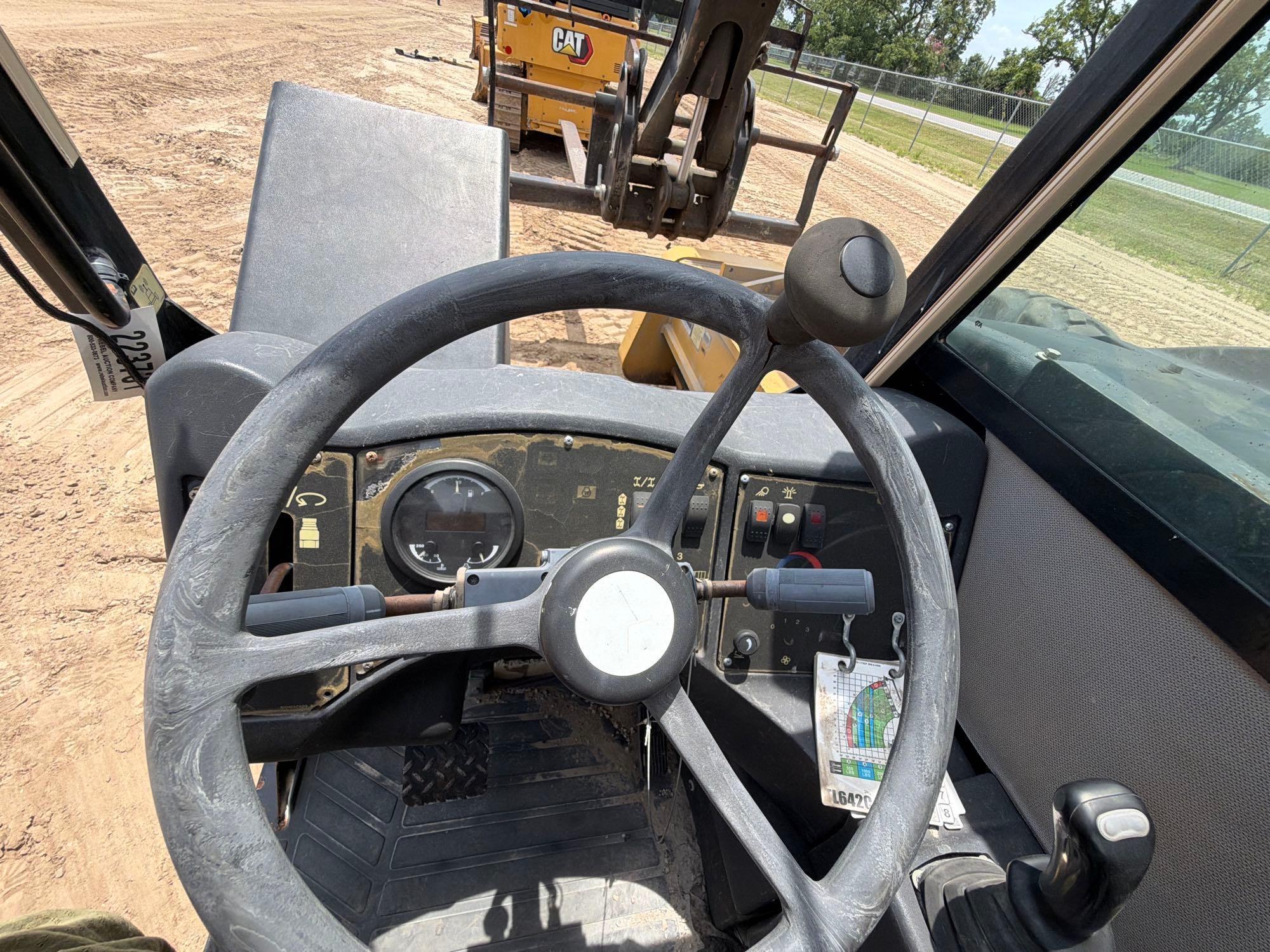 2013 Caterpillar TL642C