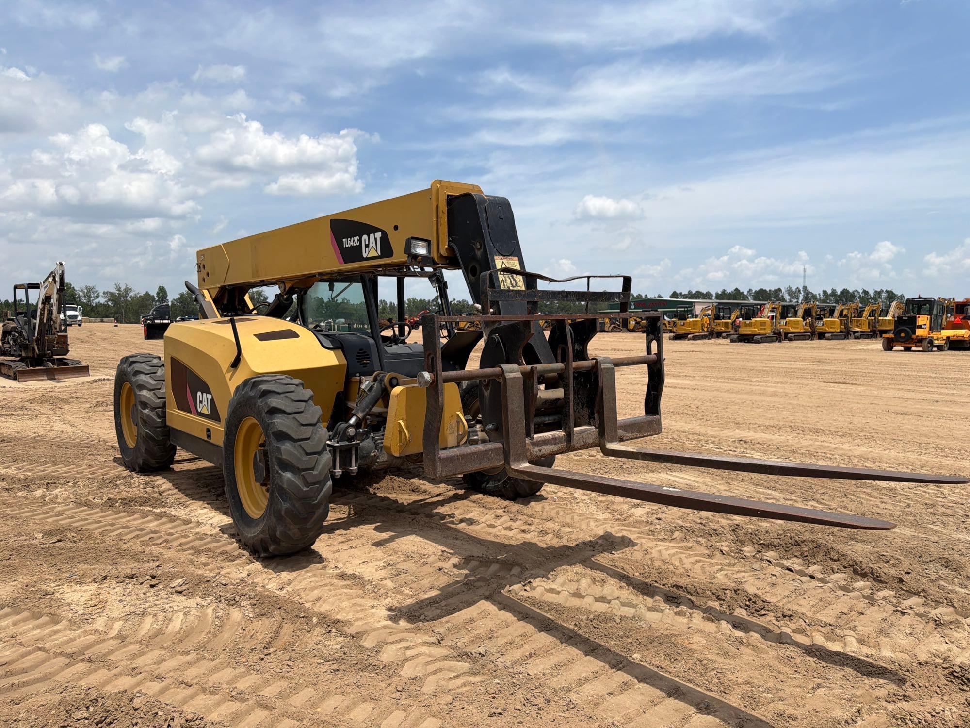 2013 Caterpillar TL642C