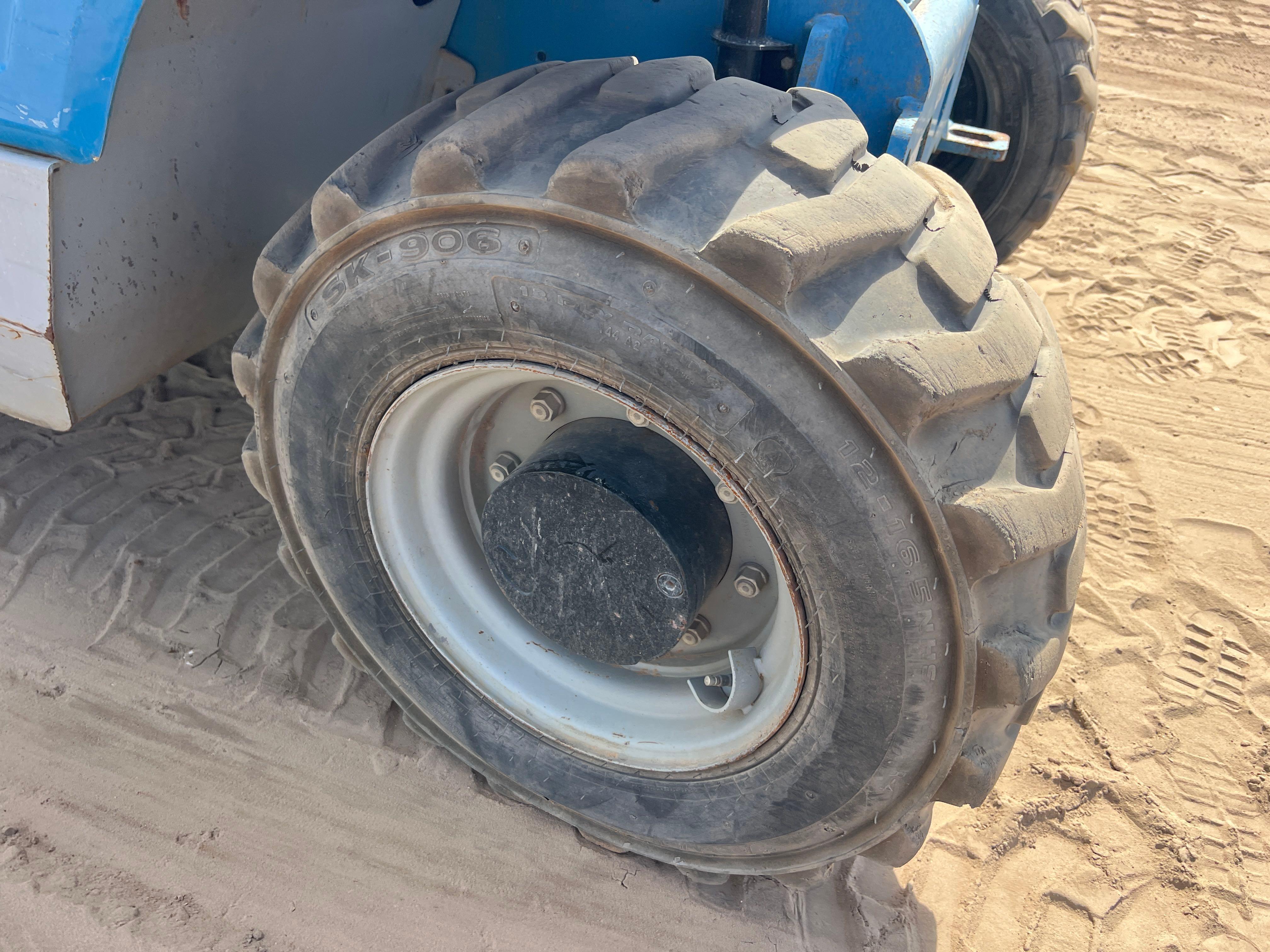 2014 Genie GTH5519