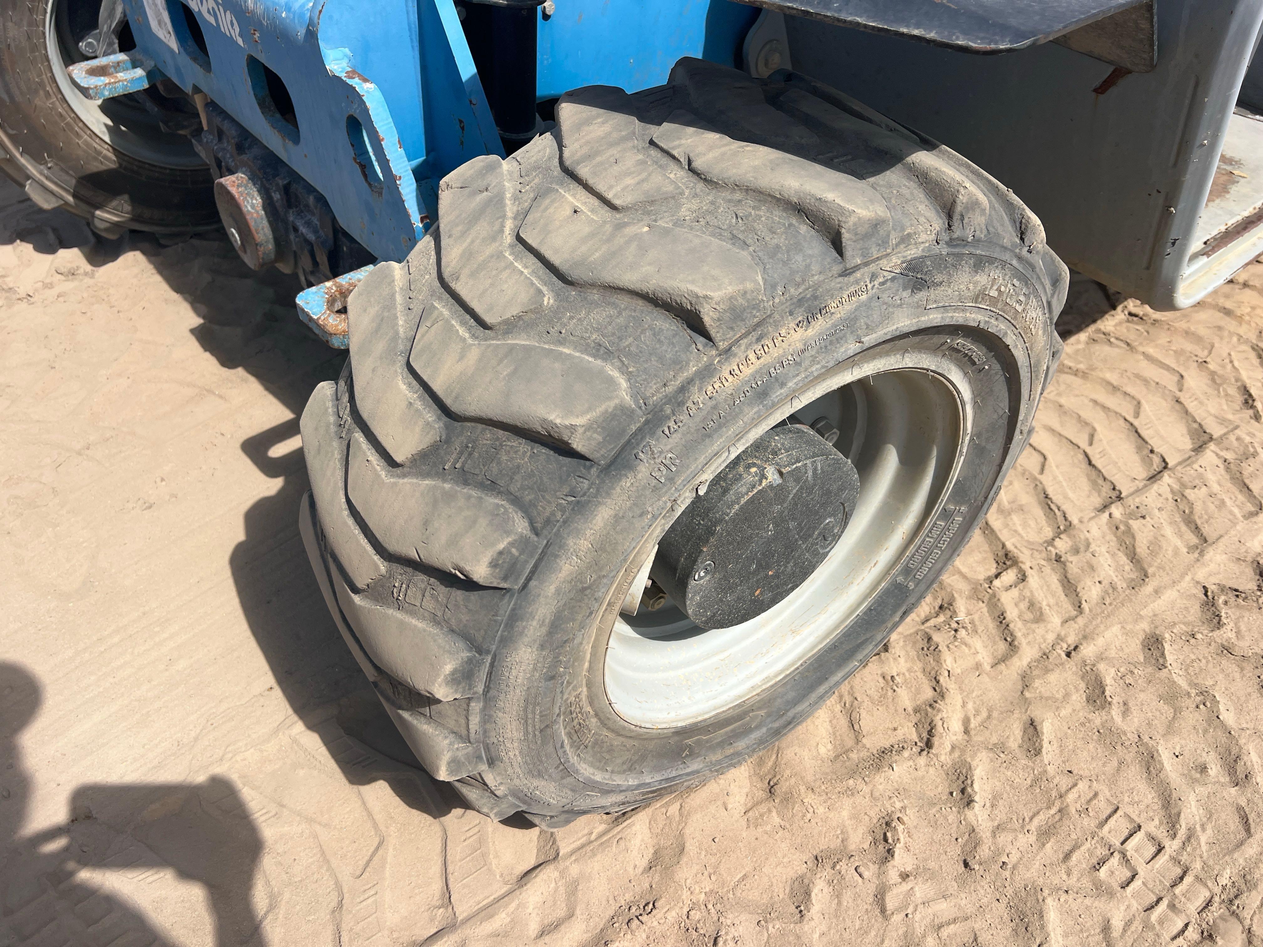 2014 Genie GTH5519