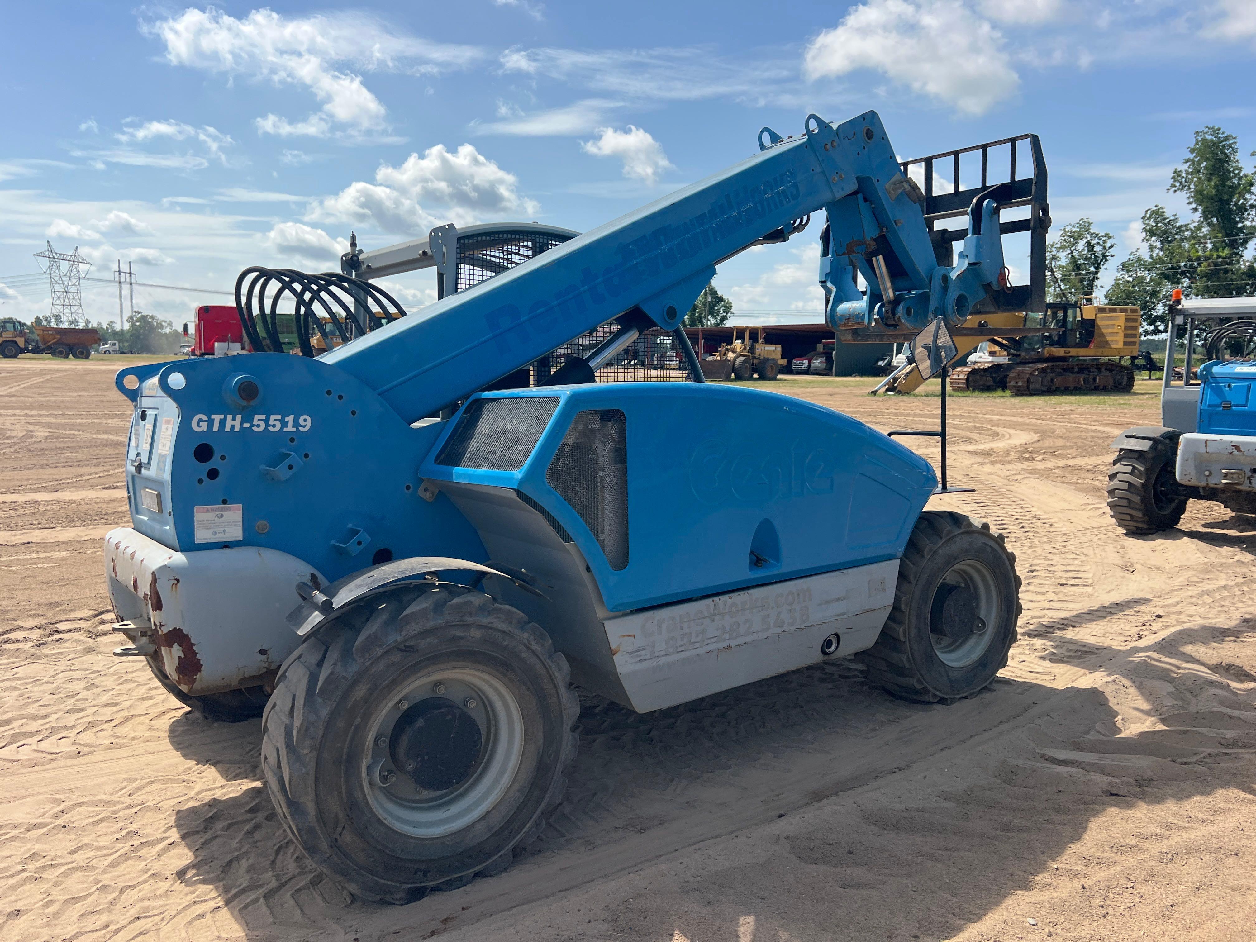 2014 Genie GTH5519