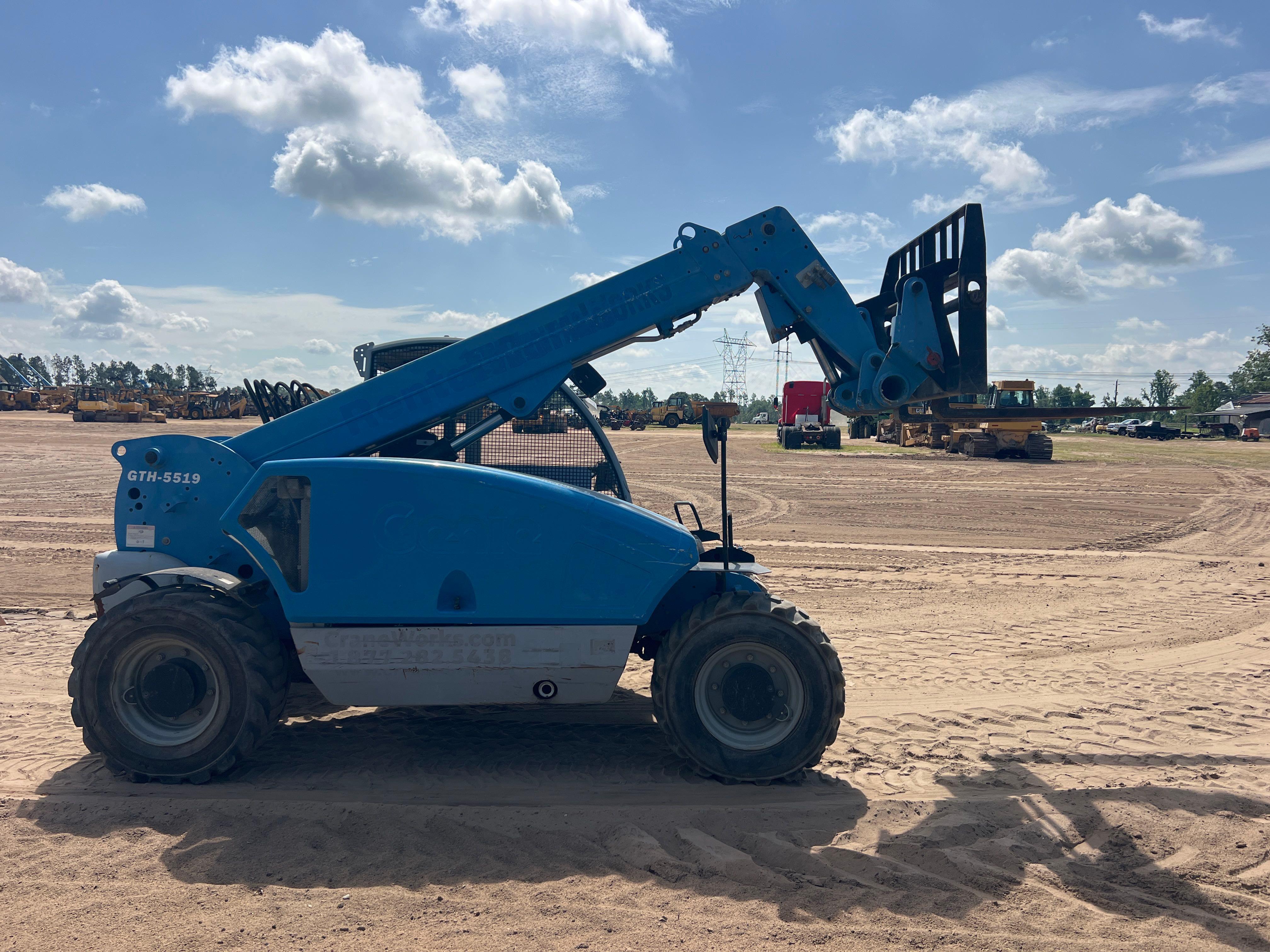 2014 Genie GTH5519