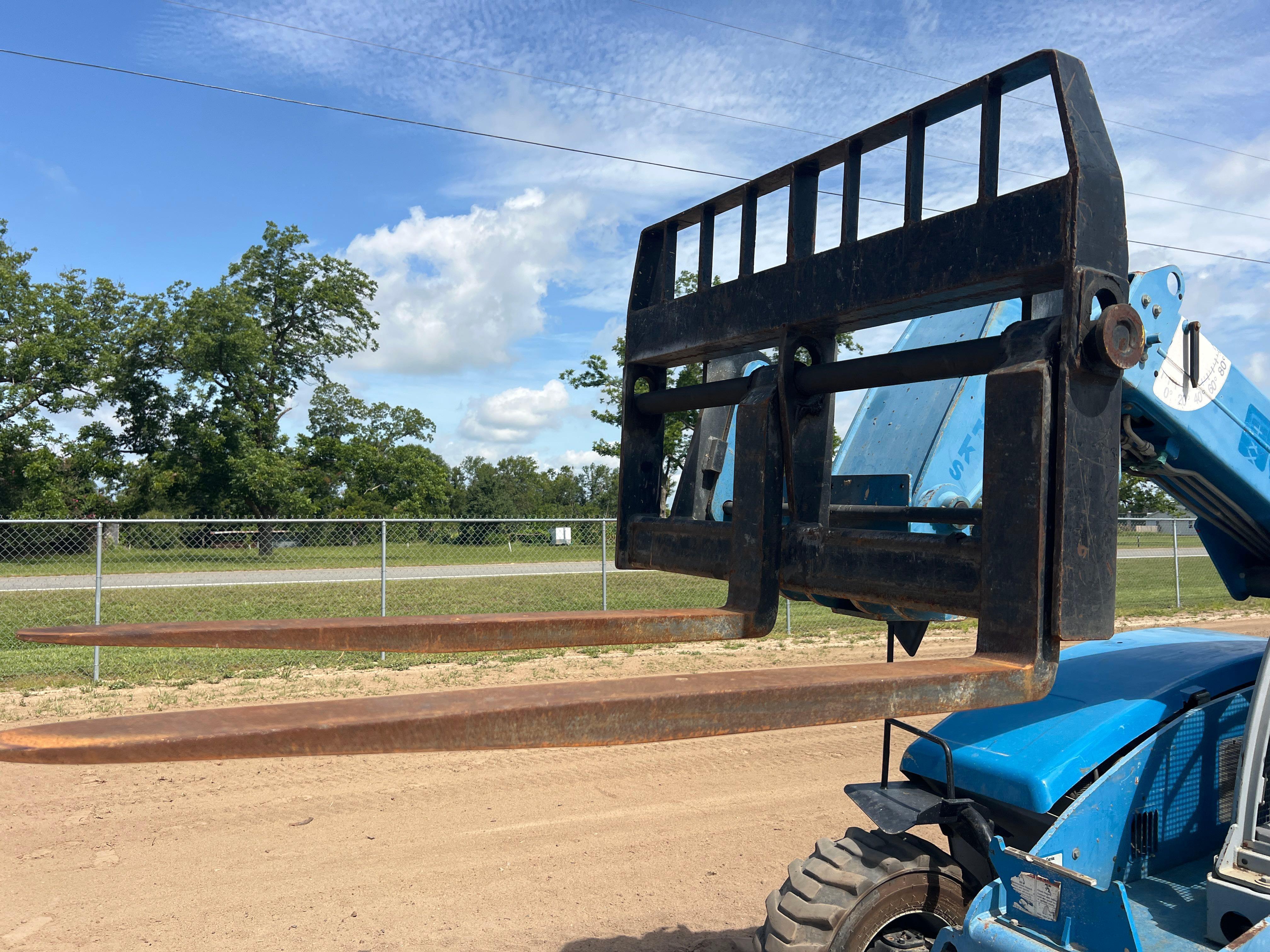 2014 Genie GTH5519