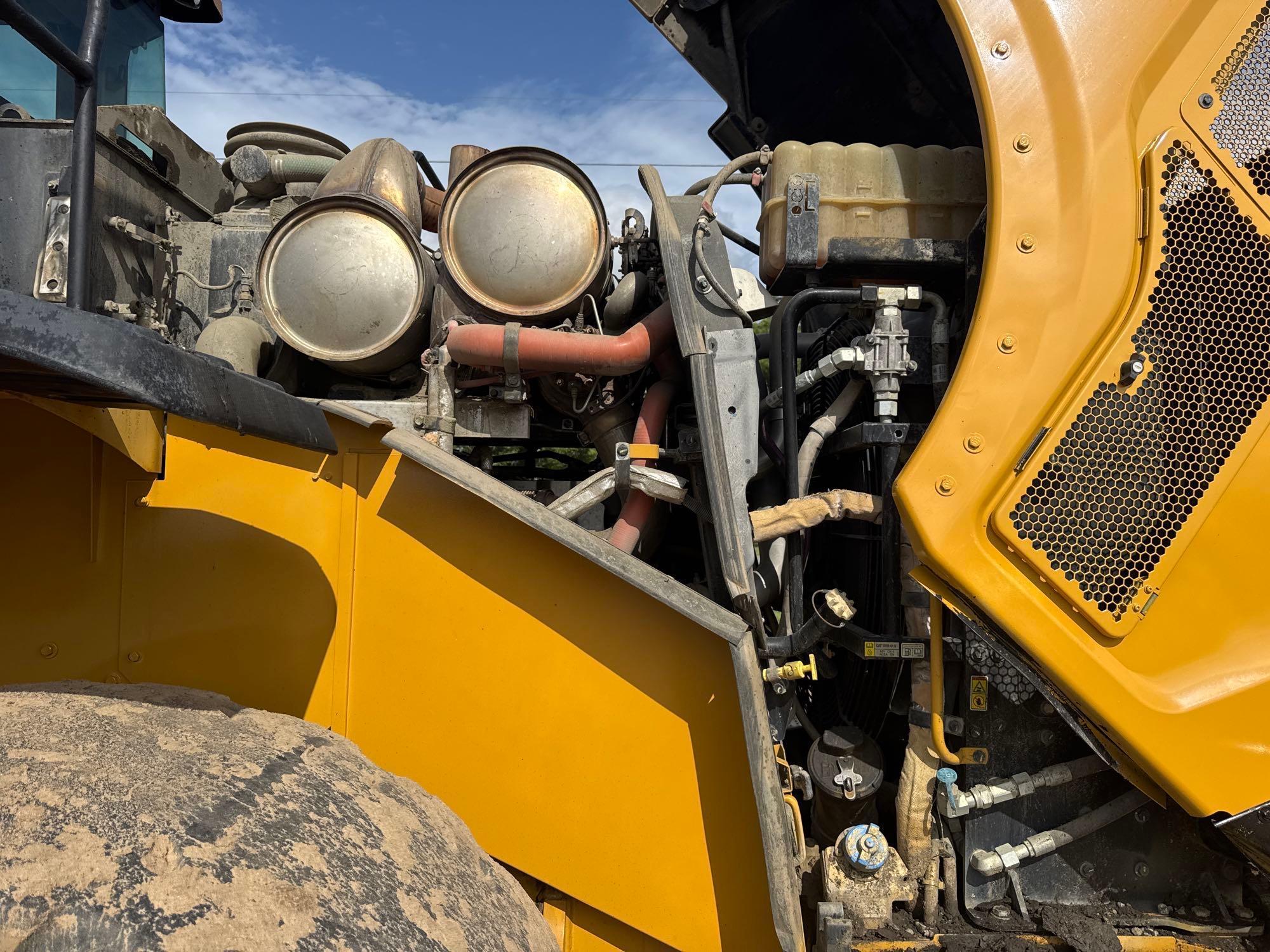 2019 Caterpillar 966M