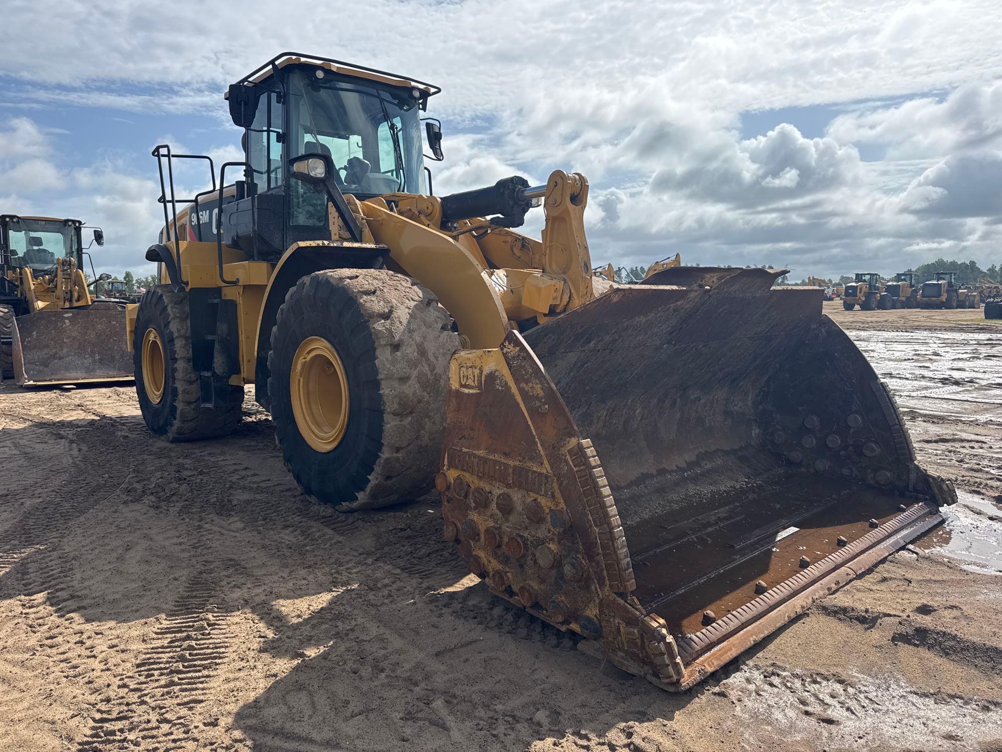 2019 Caterpillar 966M