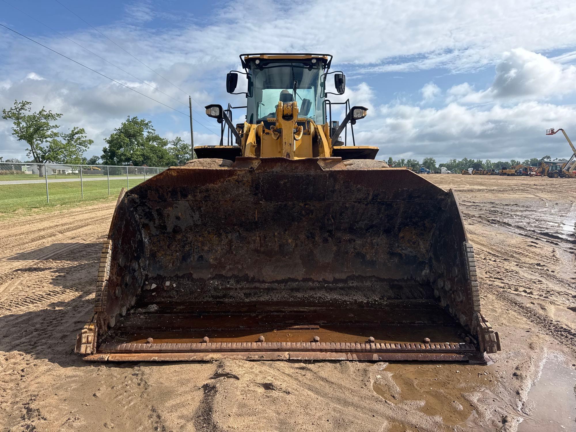 2019 Caterpillar 966M