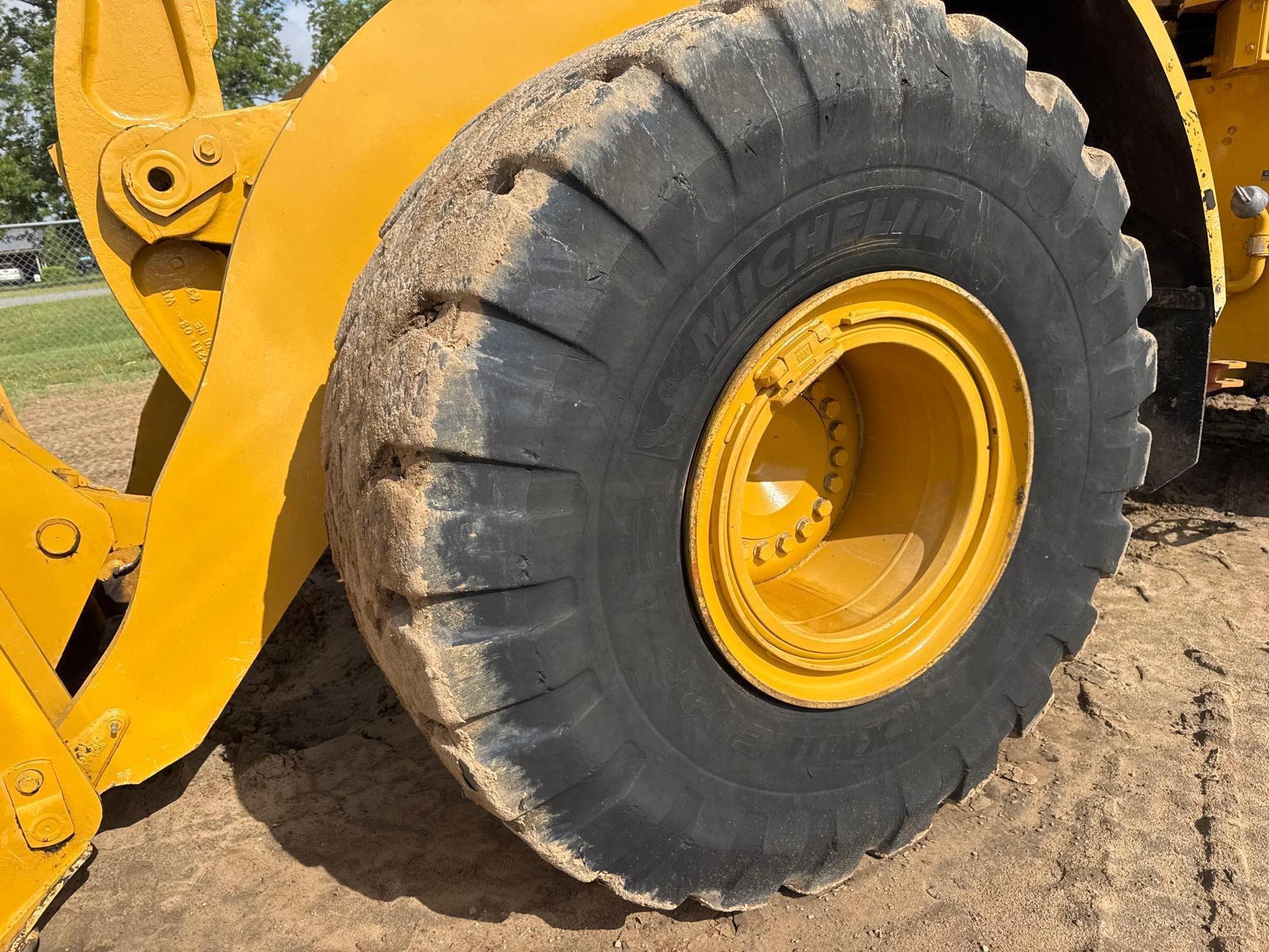 2019 Caterpillar 966M