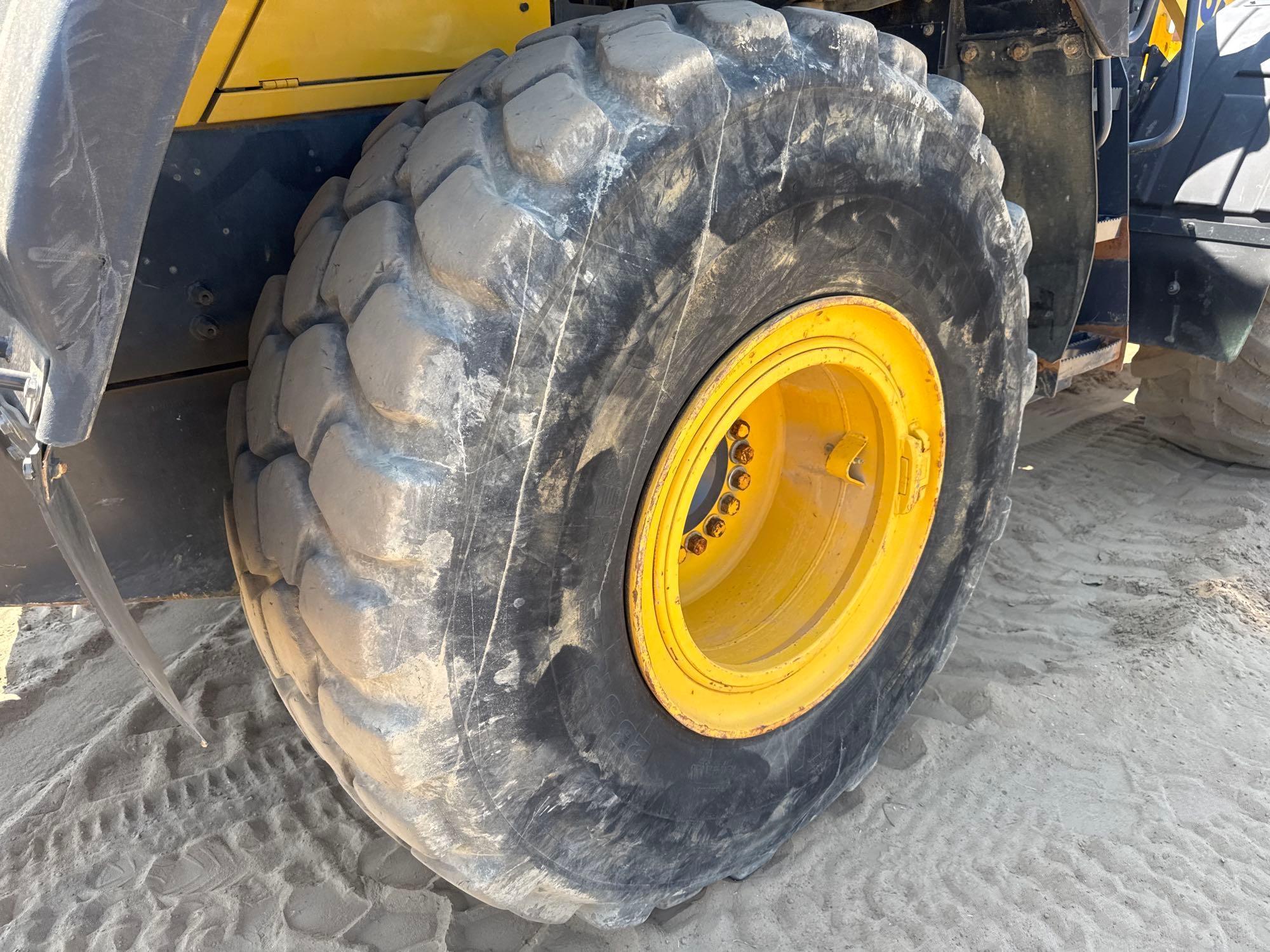 2021 Komatsu WA380
