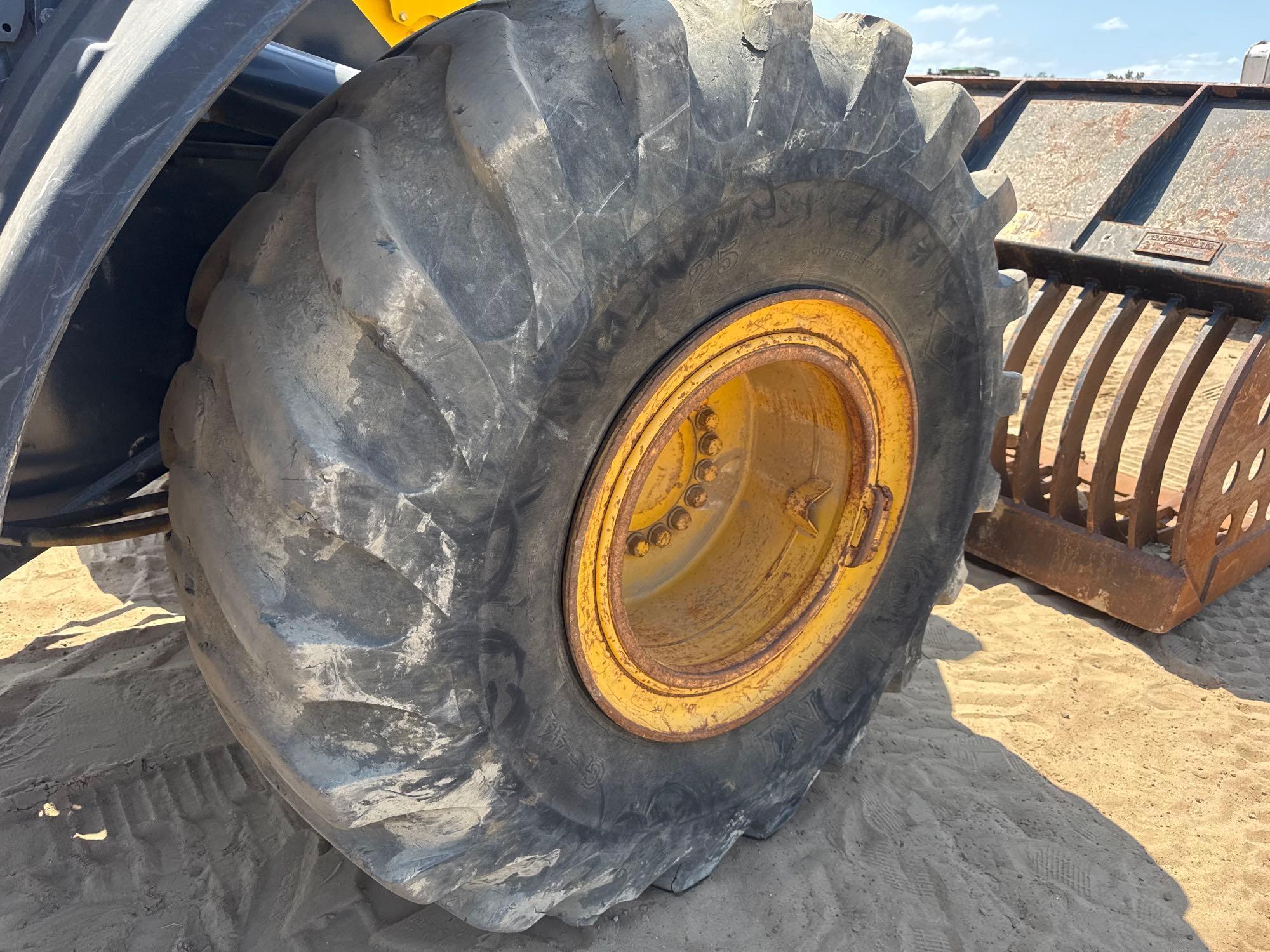 2021 Komatsu WA380